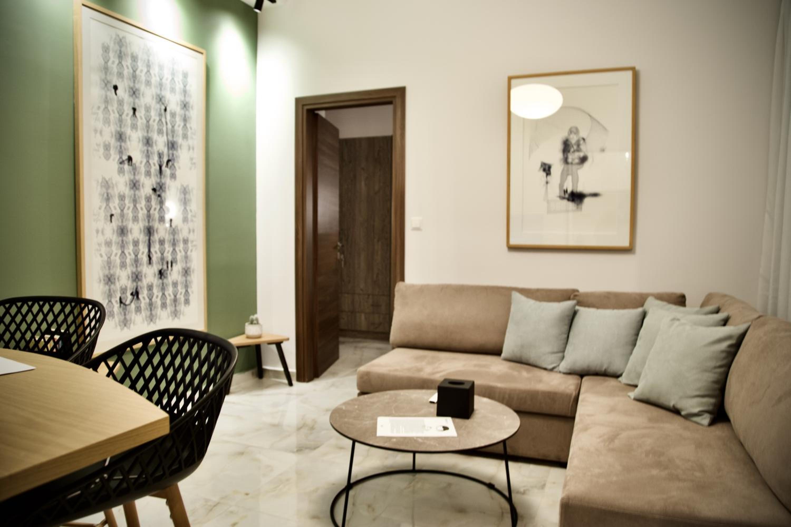 Superior Apartment