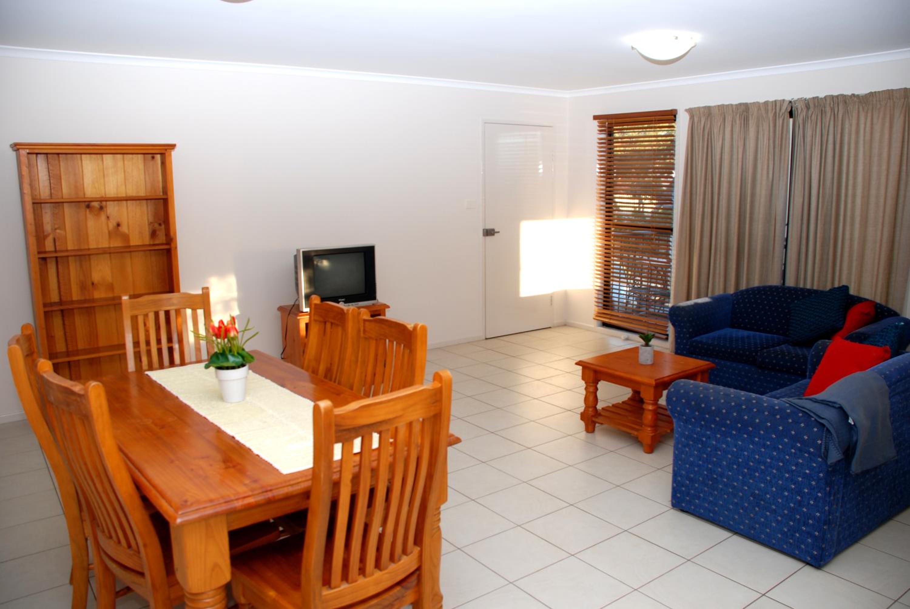 Five-Bedroom Apartment with Pool View C