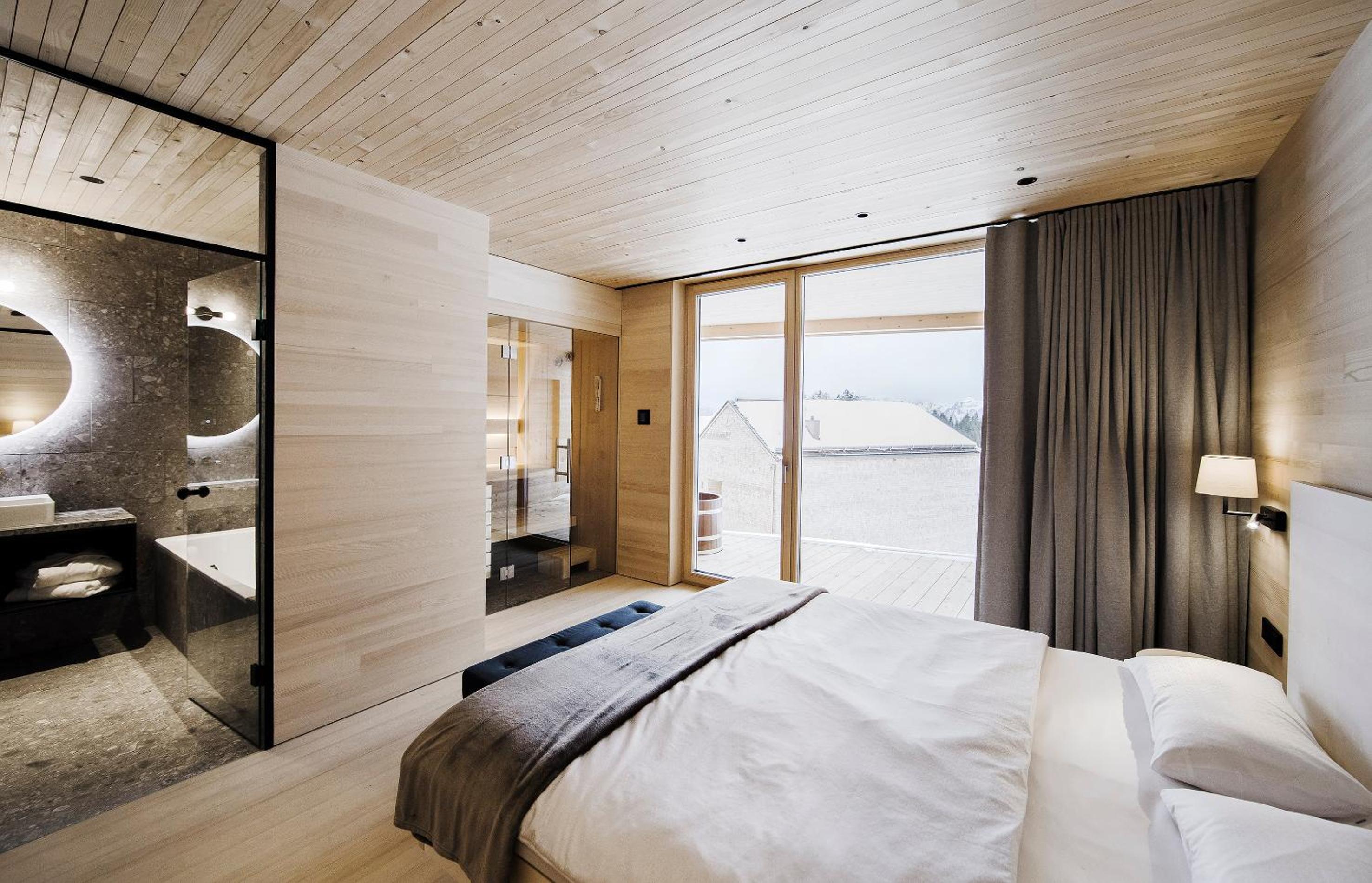 Superior Chalet