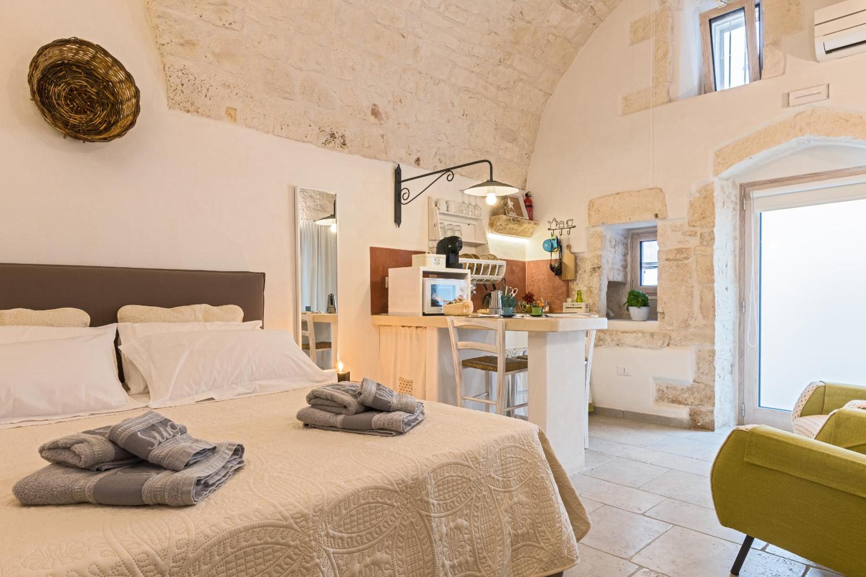 One-Bedroom House