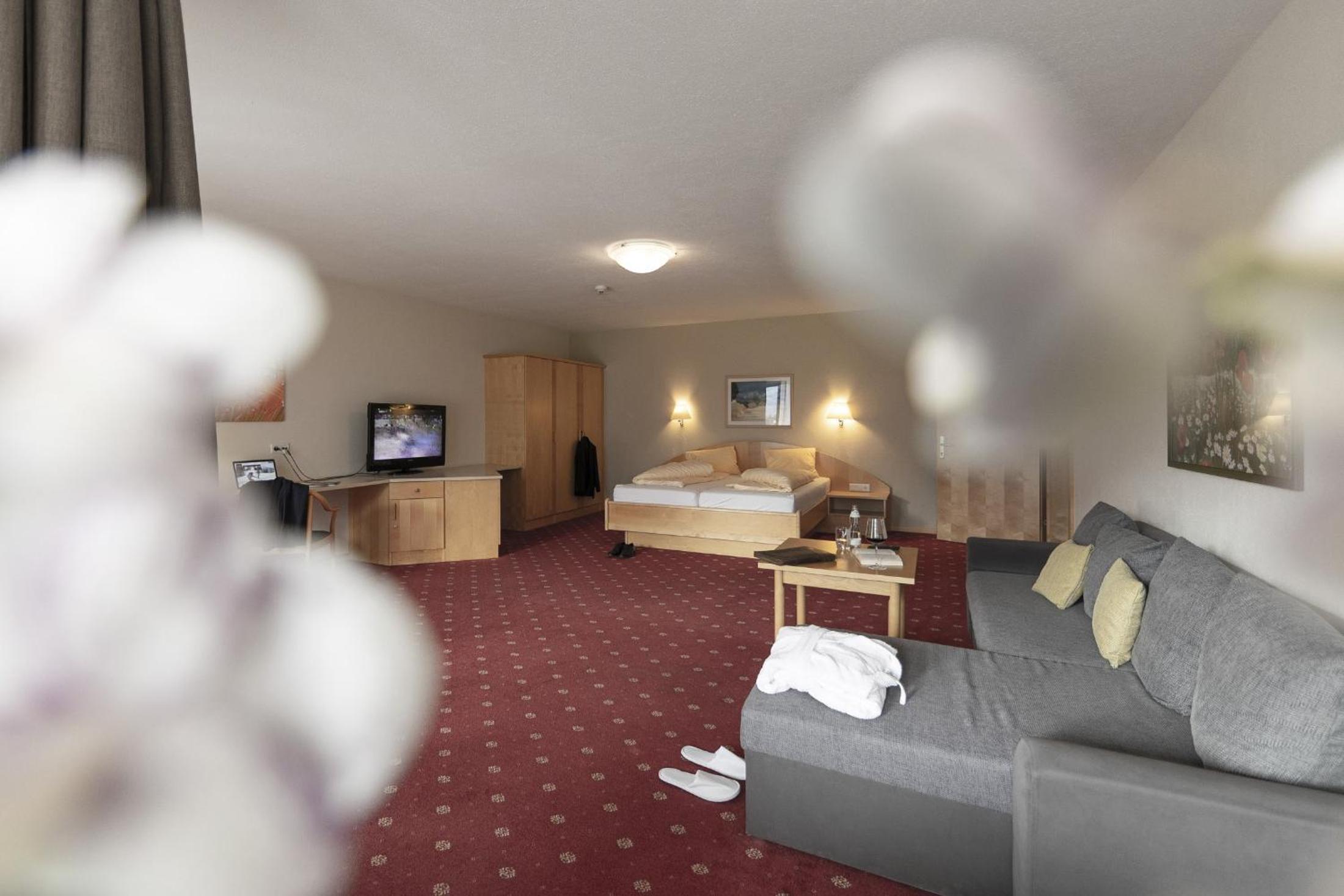 Family Room - Photo 1