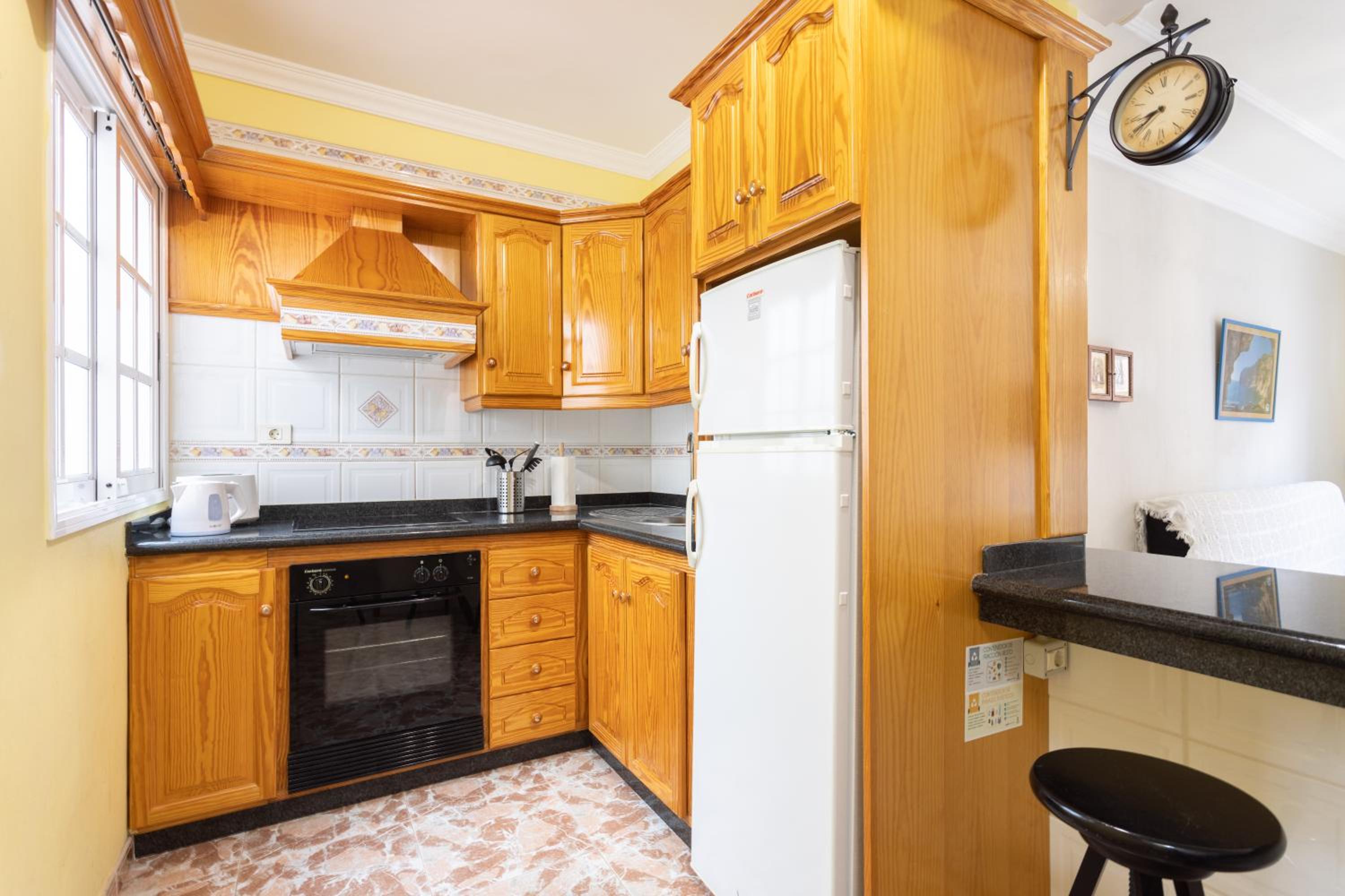 Apartment - Photo 16
