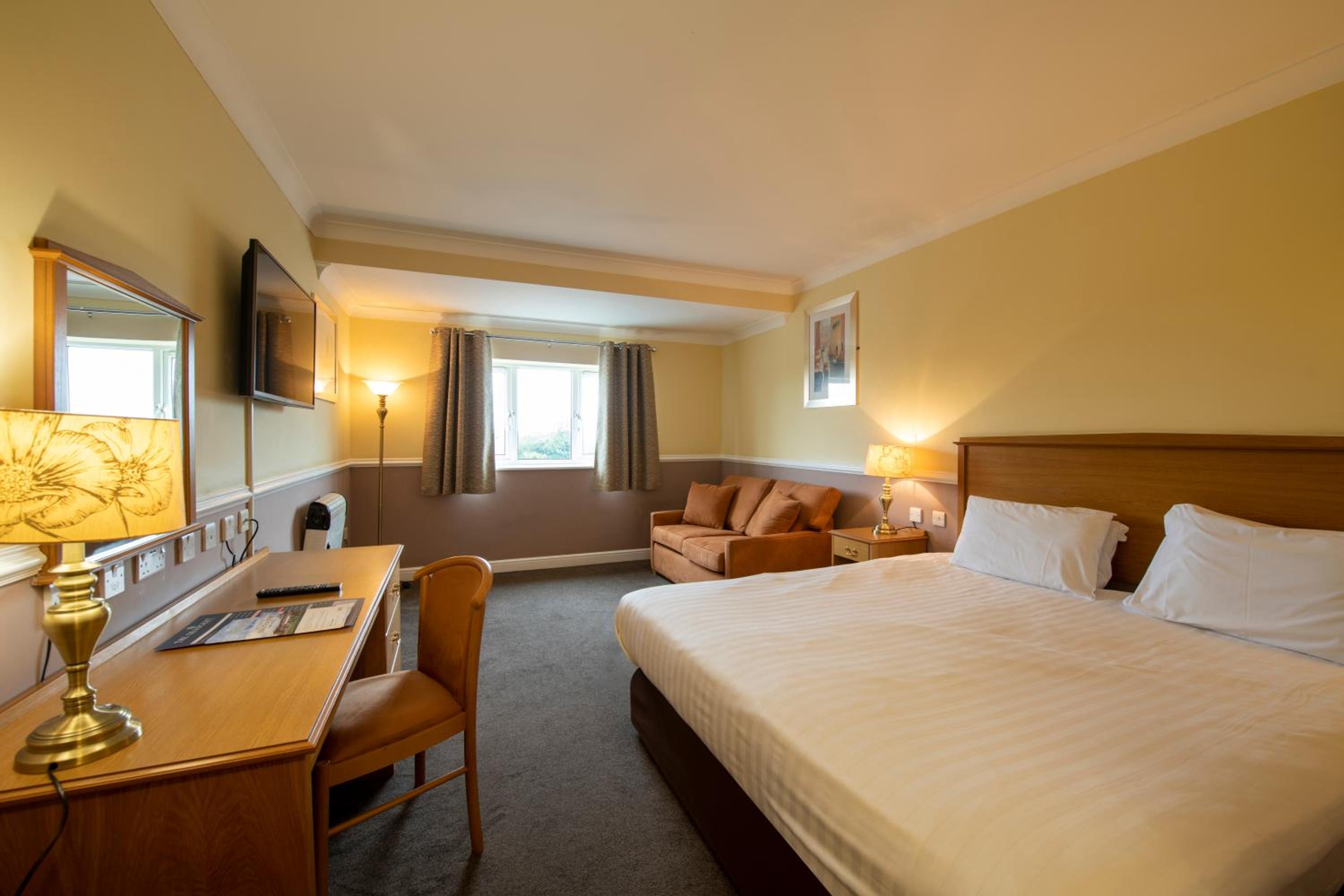 Standard Double Room - Photo 1