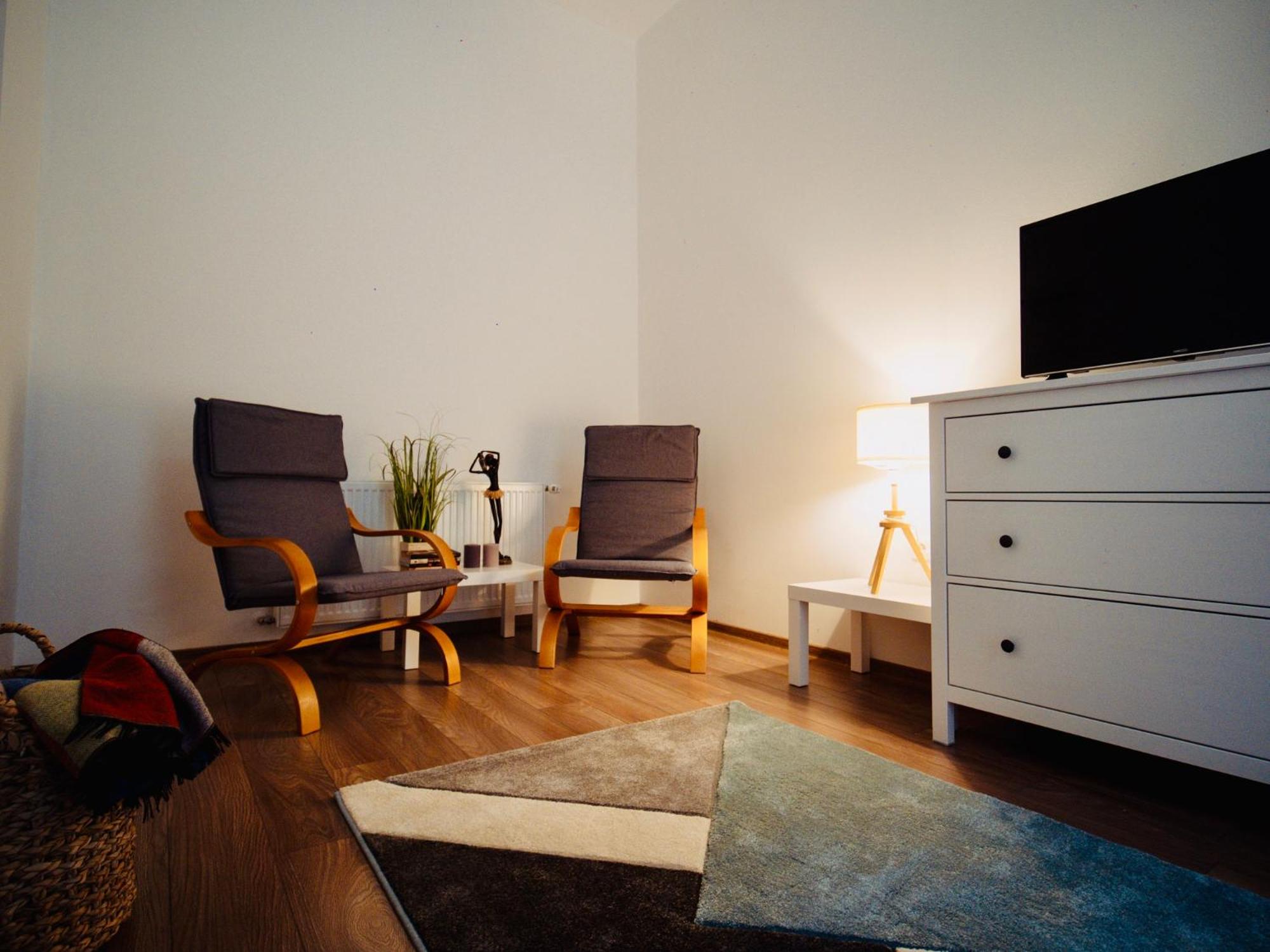 Standard Double Room - Photo 10