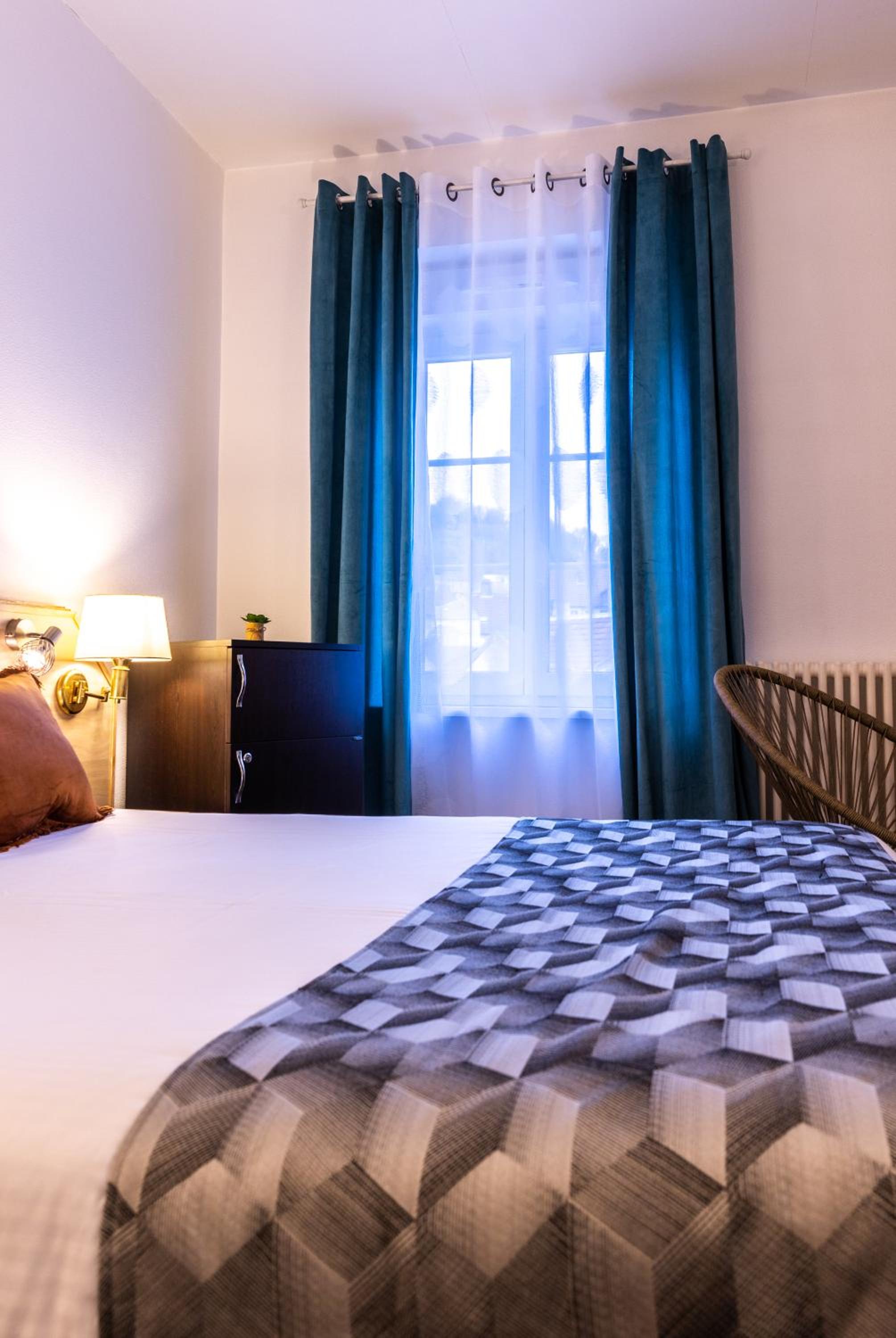 Double Room - Photo 3