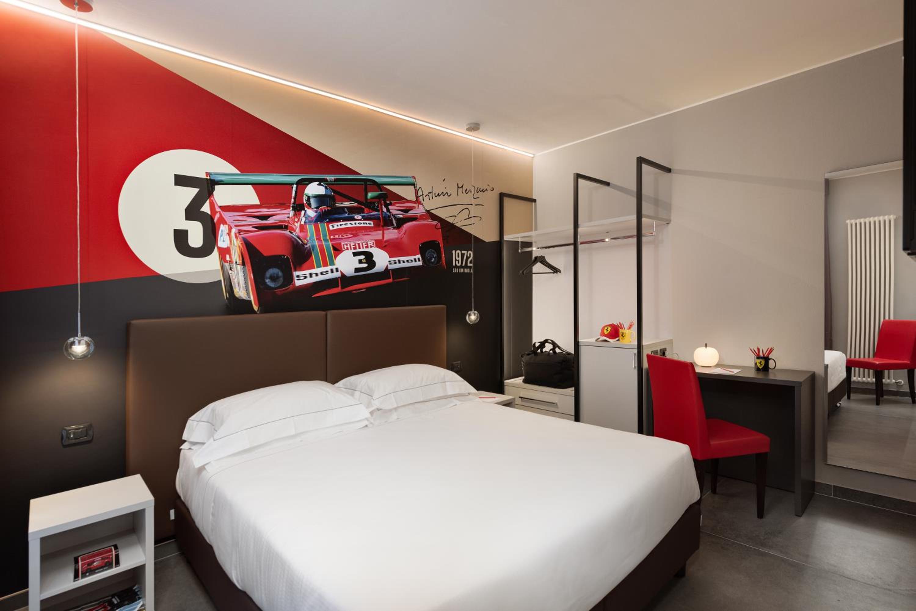 Deluxe Double or Twin Room - Photo 18