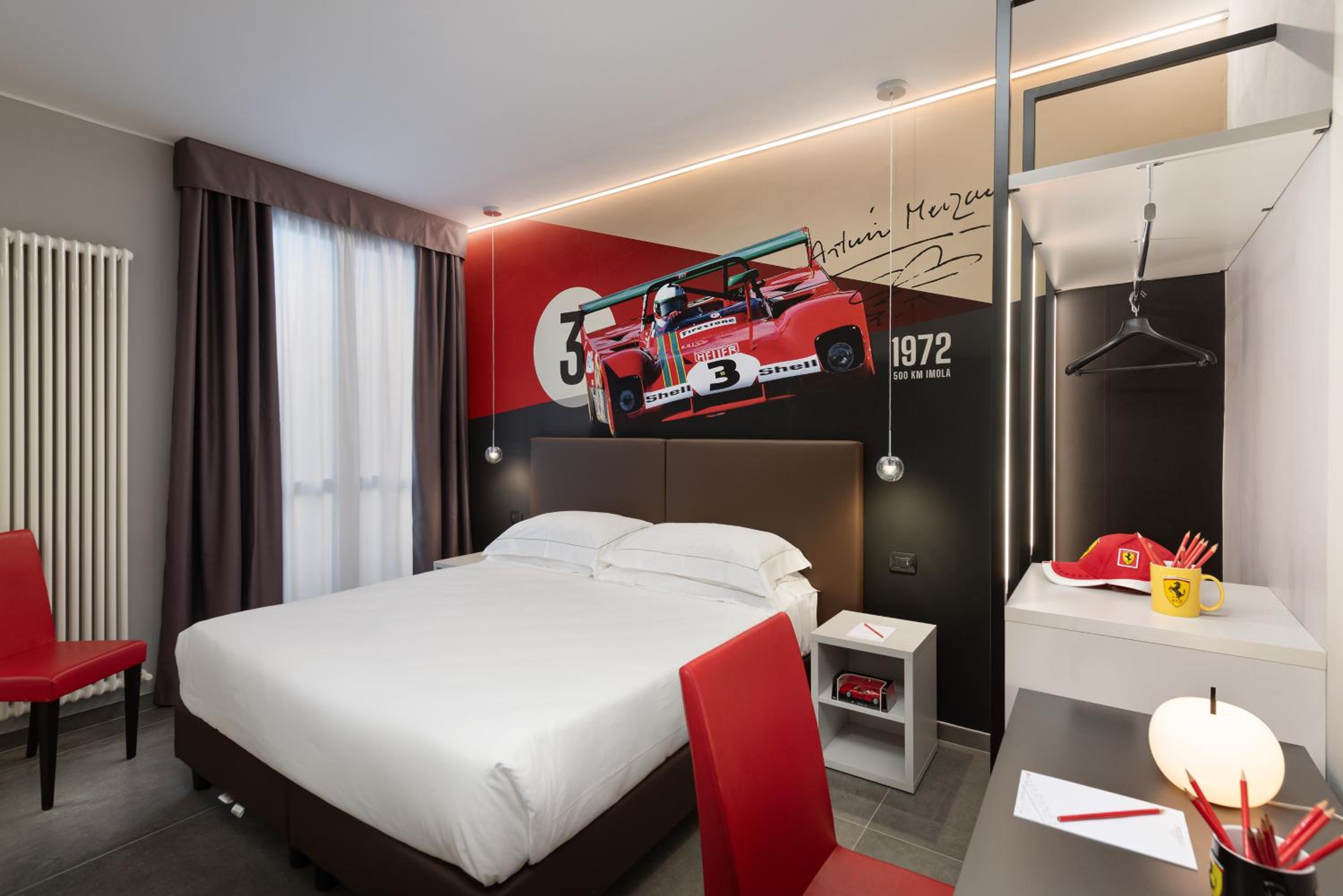 Deluxe Double or Twin Room - Photo 17
