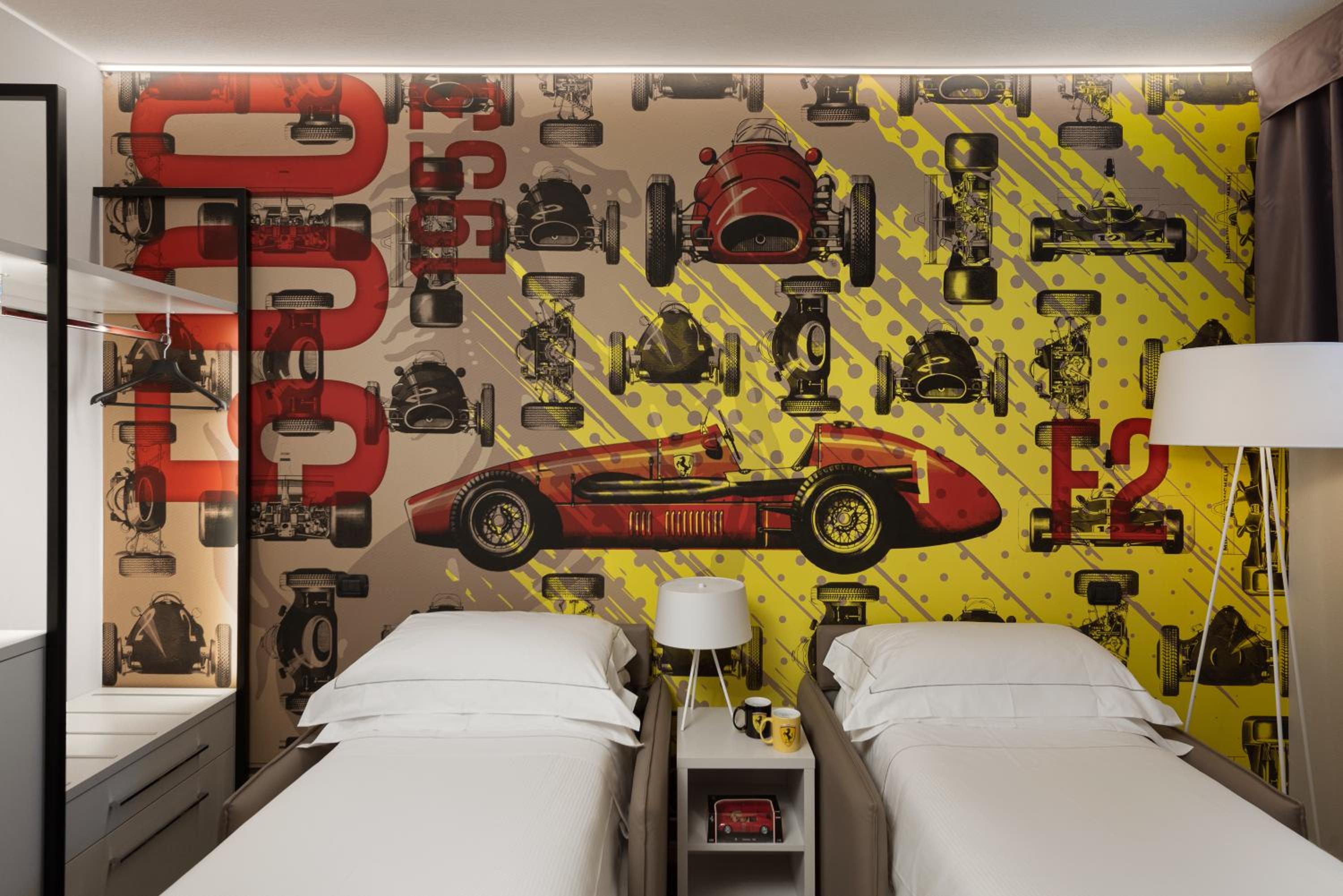 Deluxe Quadruple Room - Photo 1