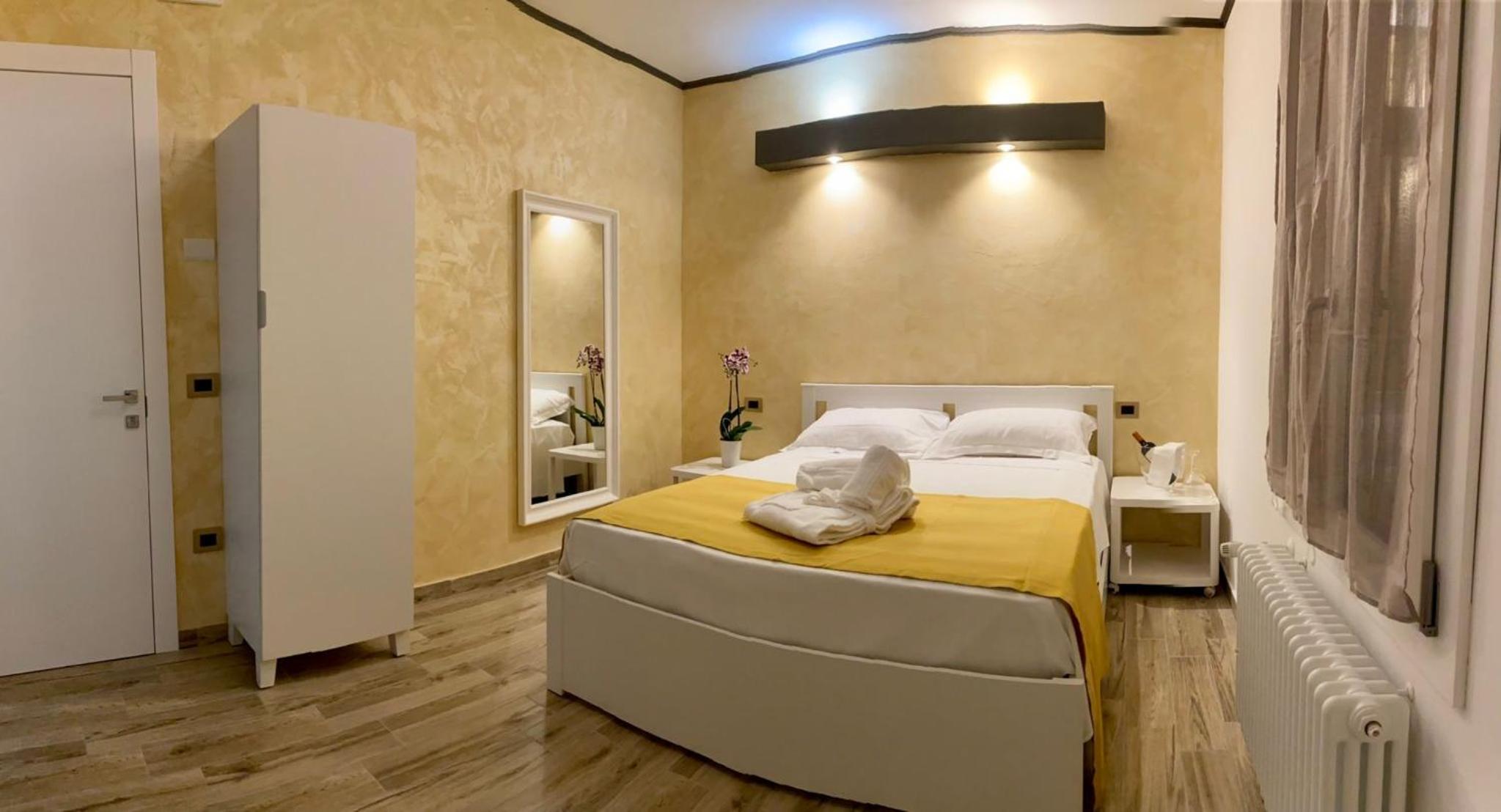 Deluxe King Room