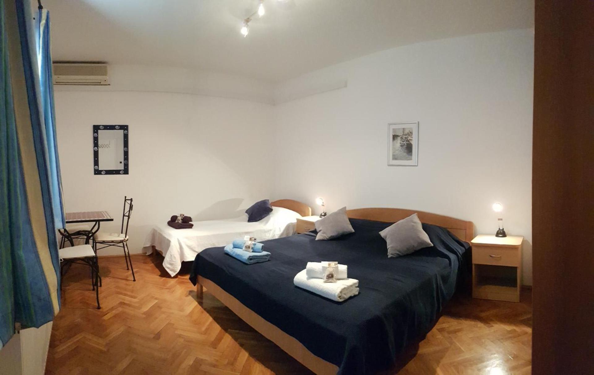 Three-Bedroom Apartment in  Upper Floor photo 1