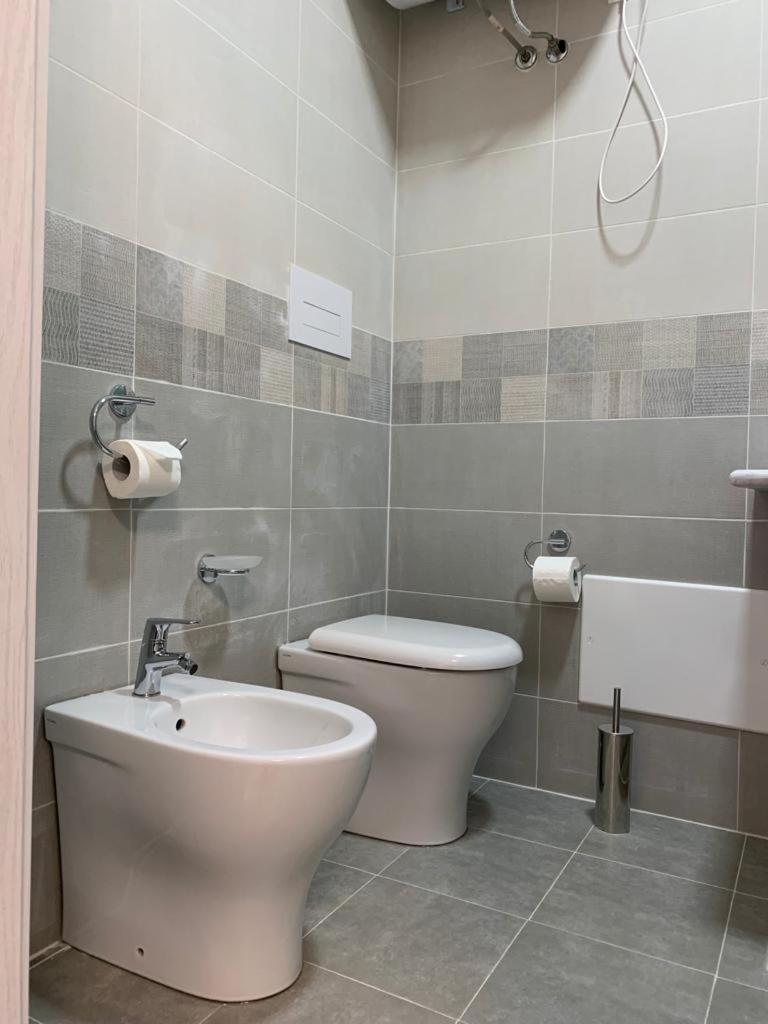 Double Room - Photo 7