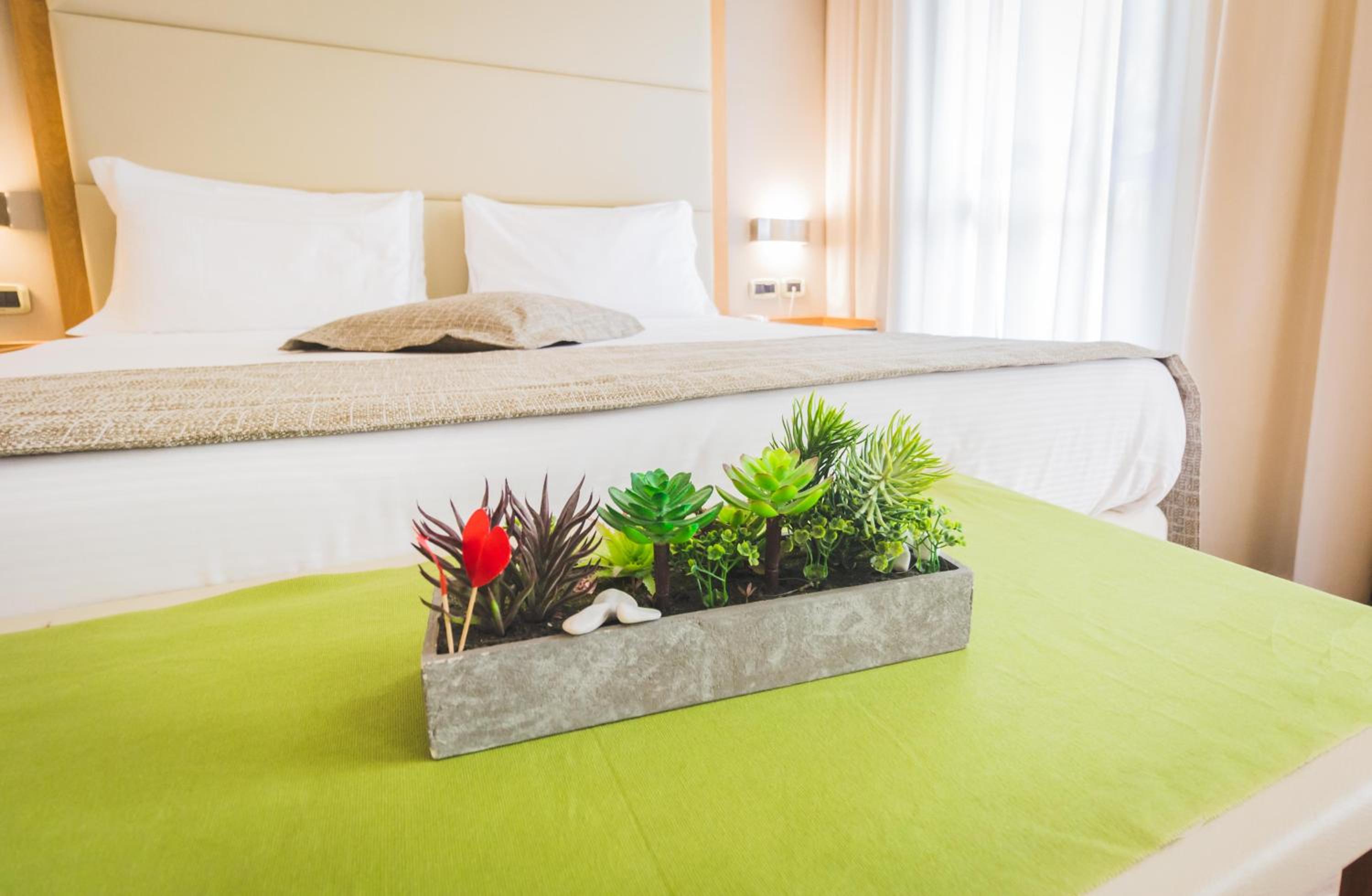 Deluxe Double Room - Photo 1