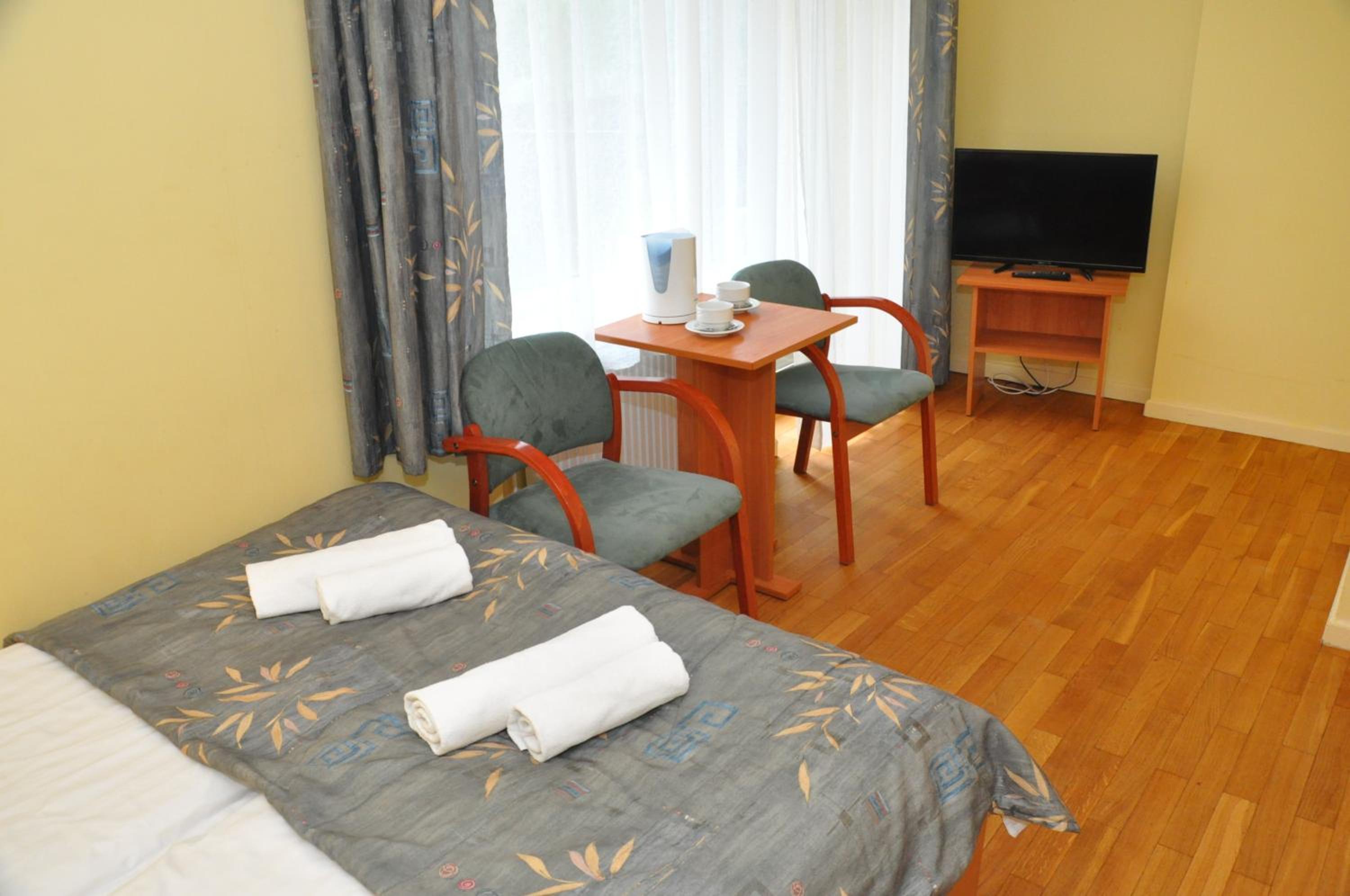 Triple Room with Terrace photo 3