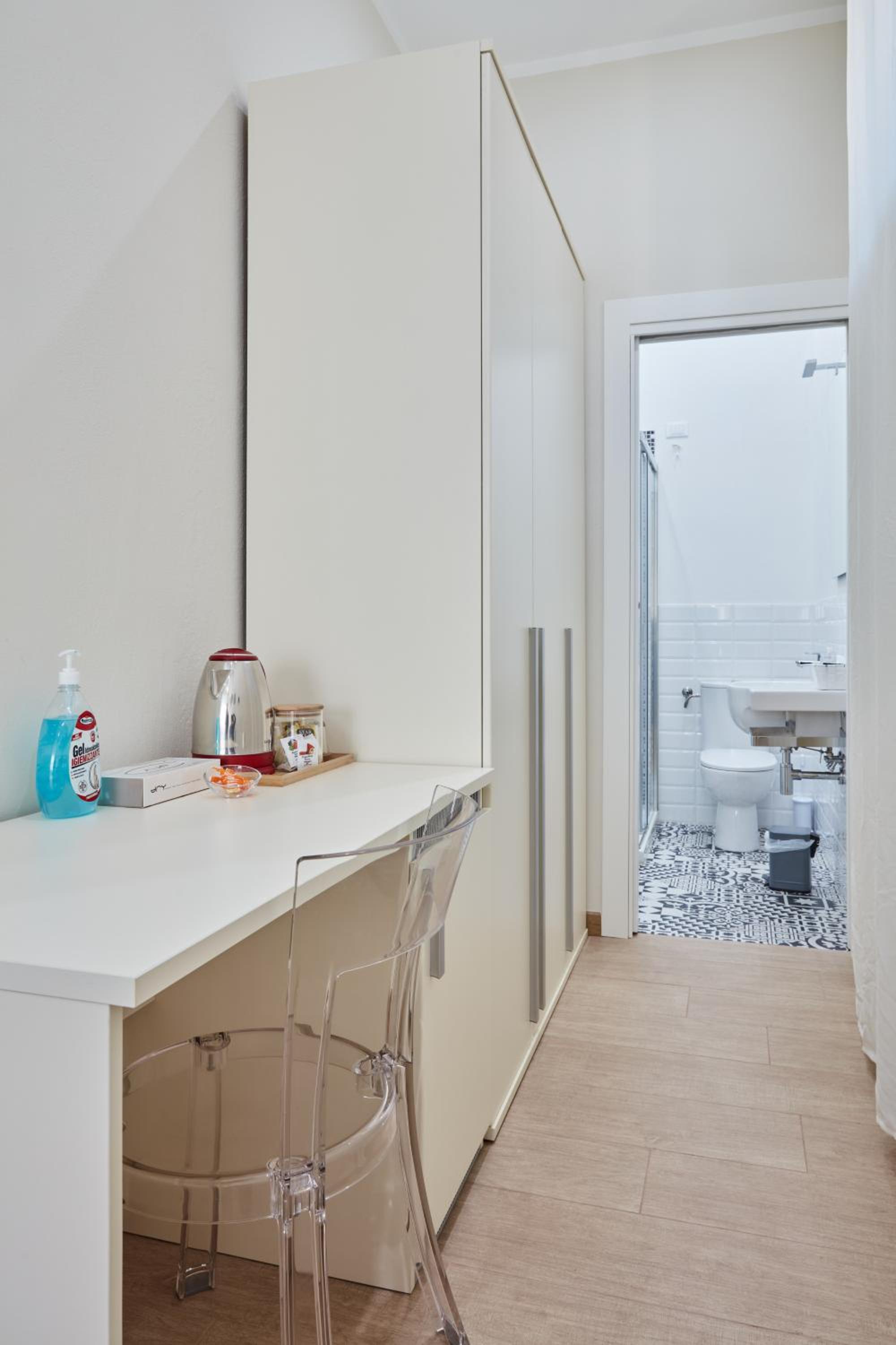 Double Room - Photo 5