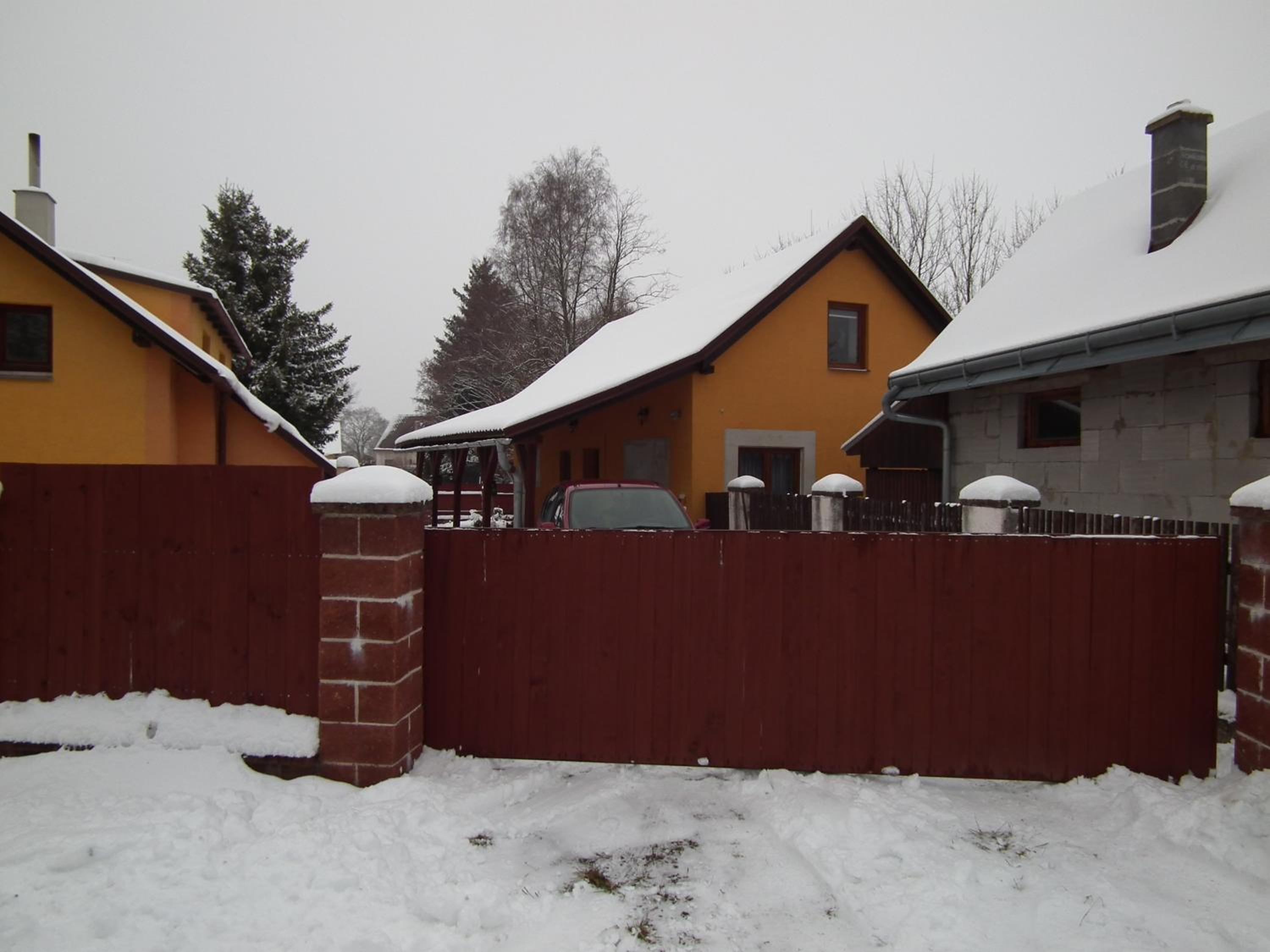Two-Bedroom House photo 2