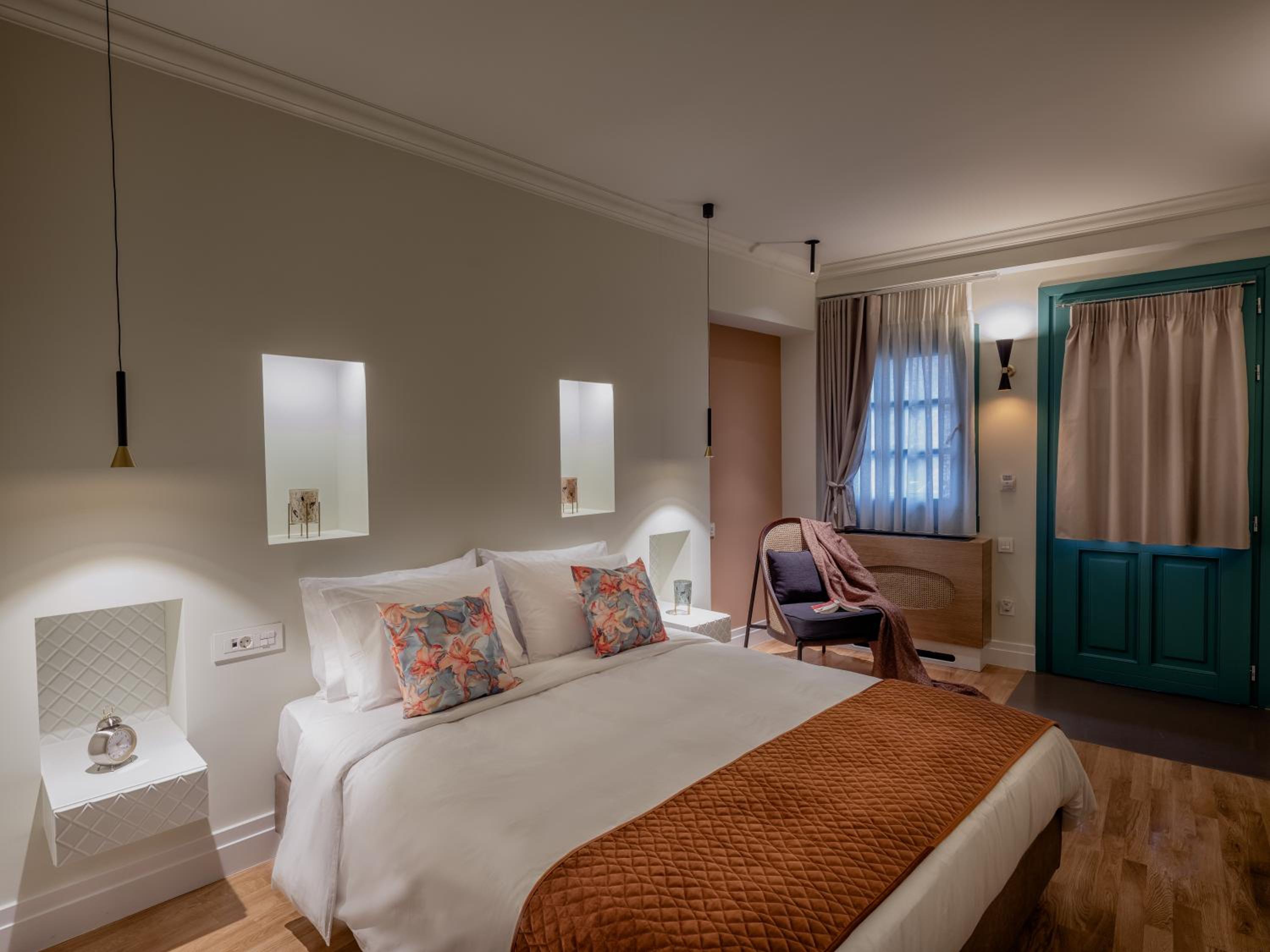 Deluxe Double Room photo 2