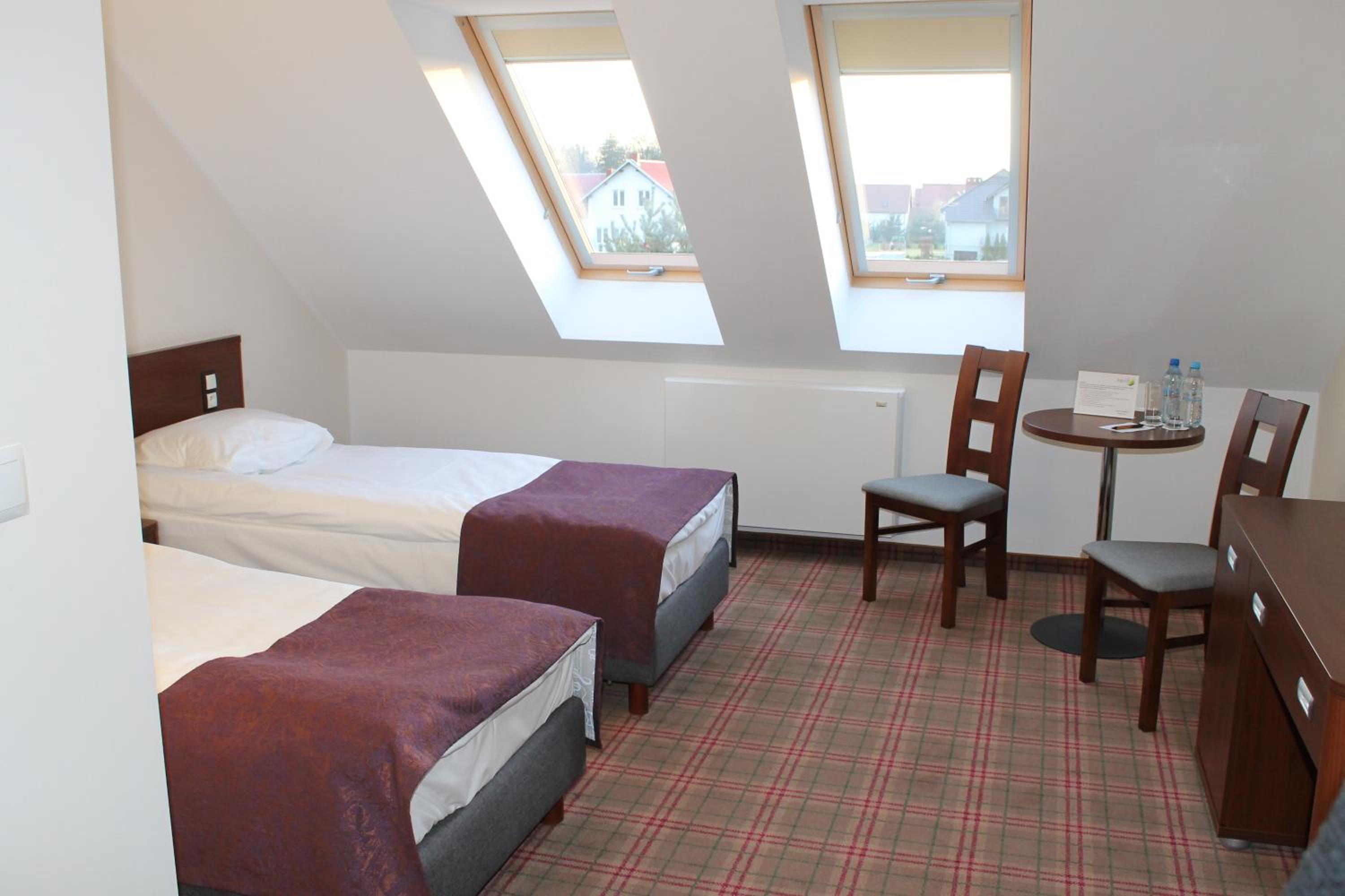 Double or Twin Room - Photo 5