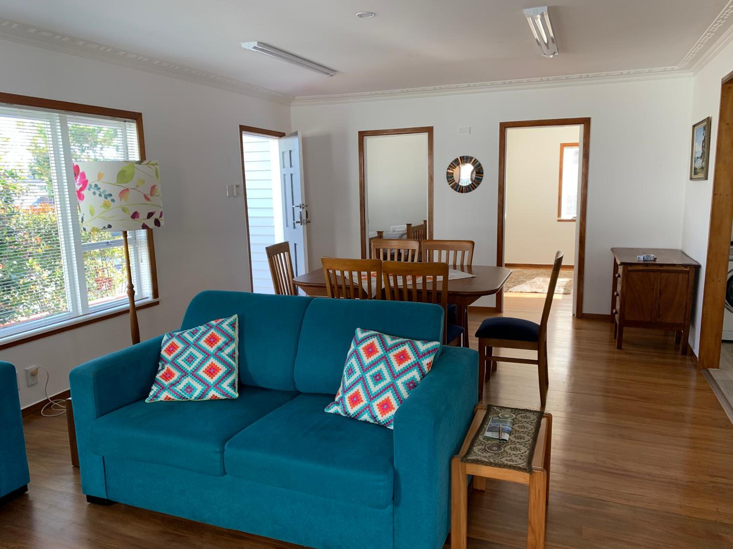 Three-Bedroom House - Photo 2