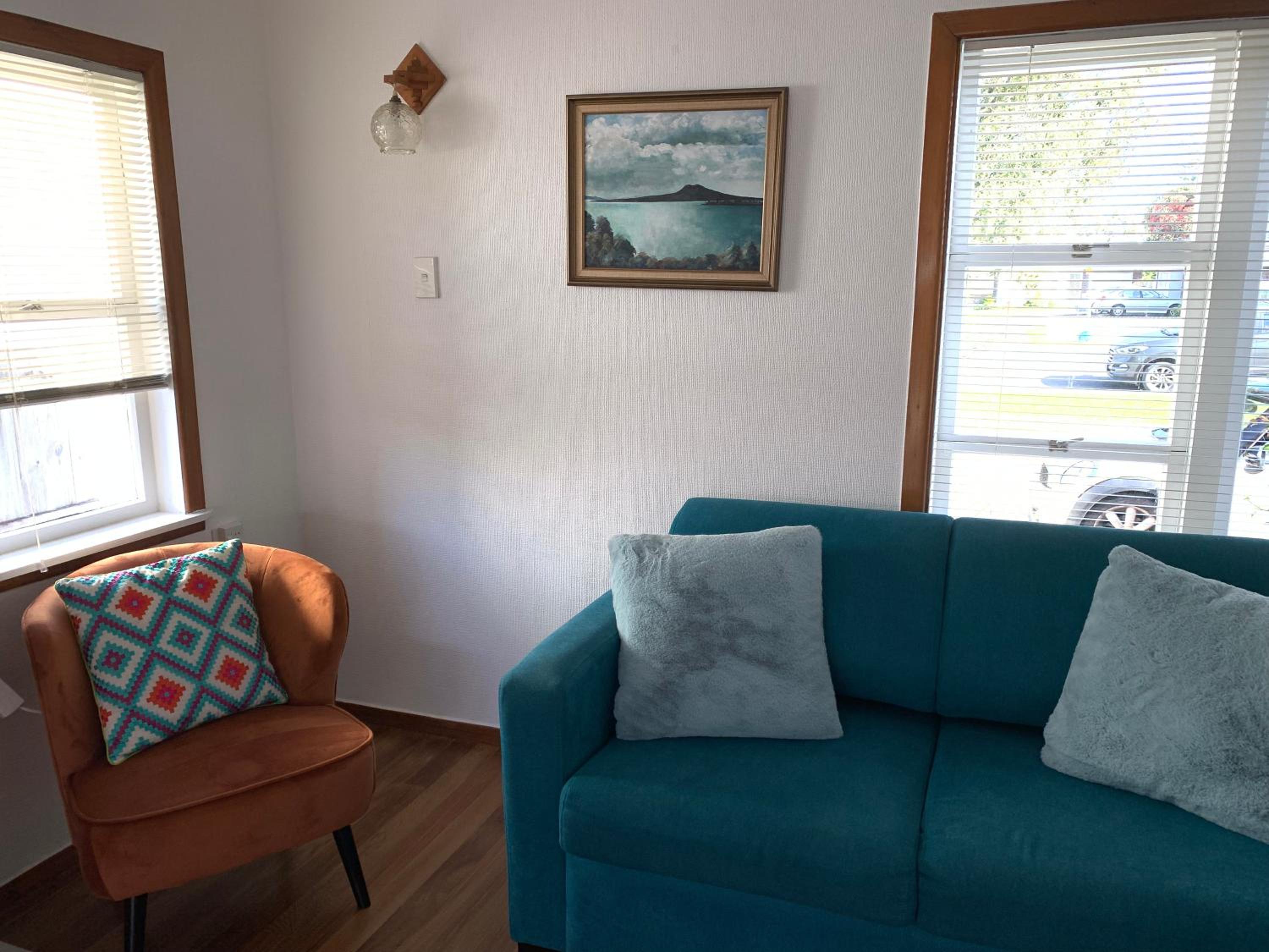 Three-Bedroom House - Photo 31