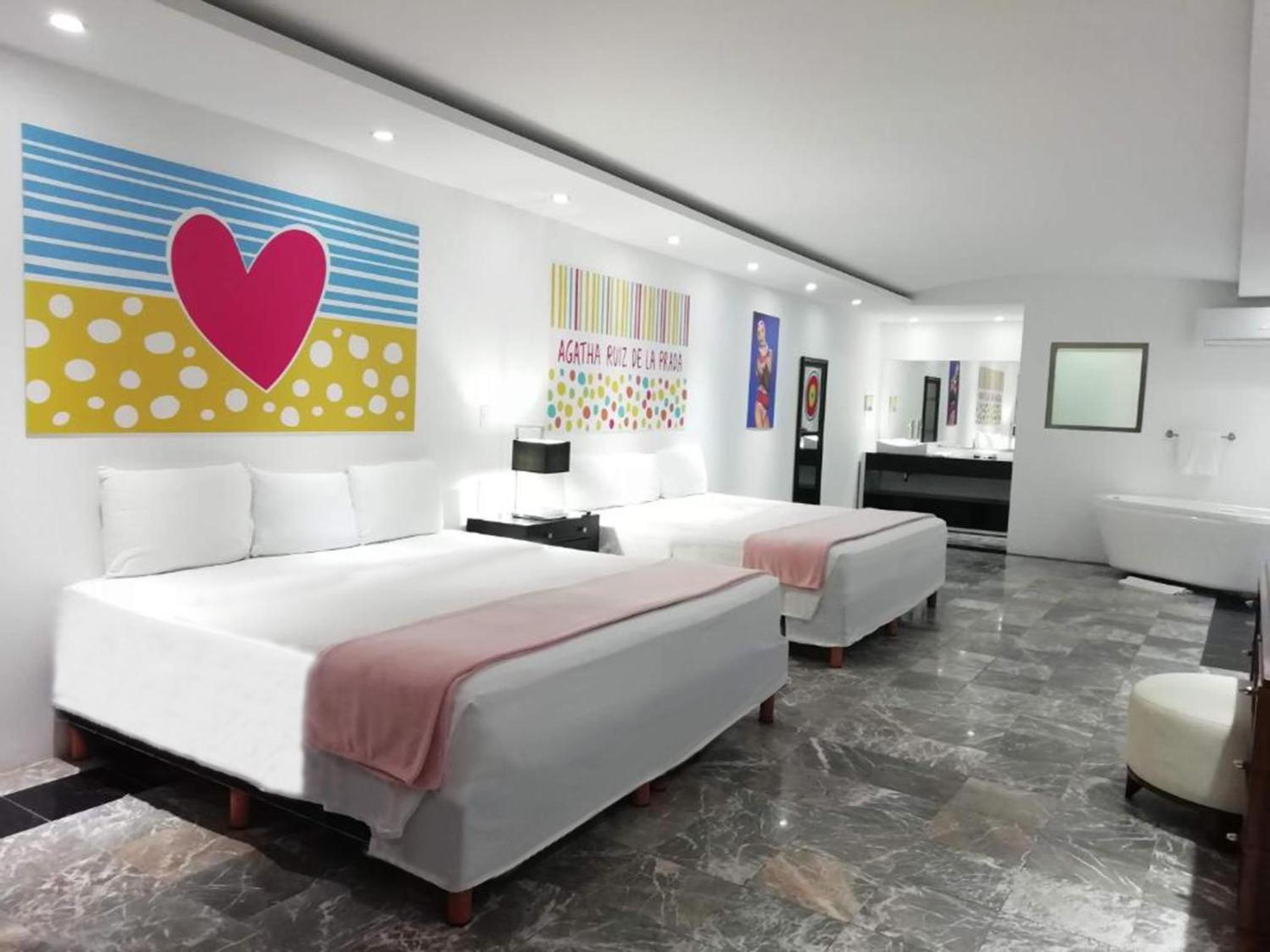 Superior King Room photo 1