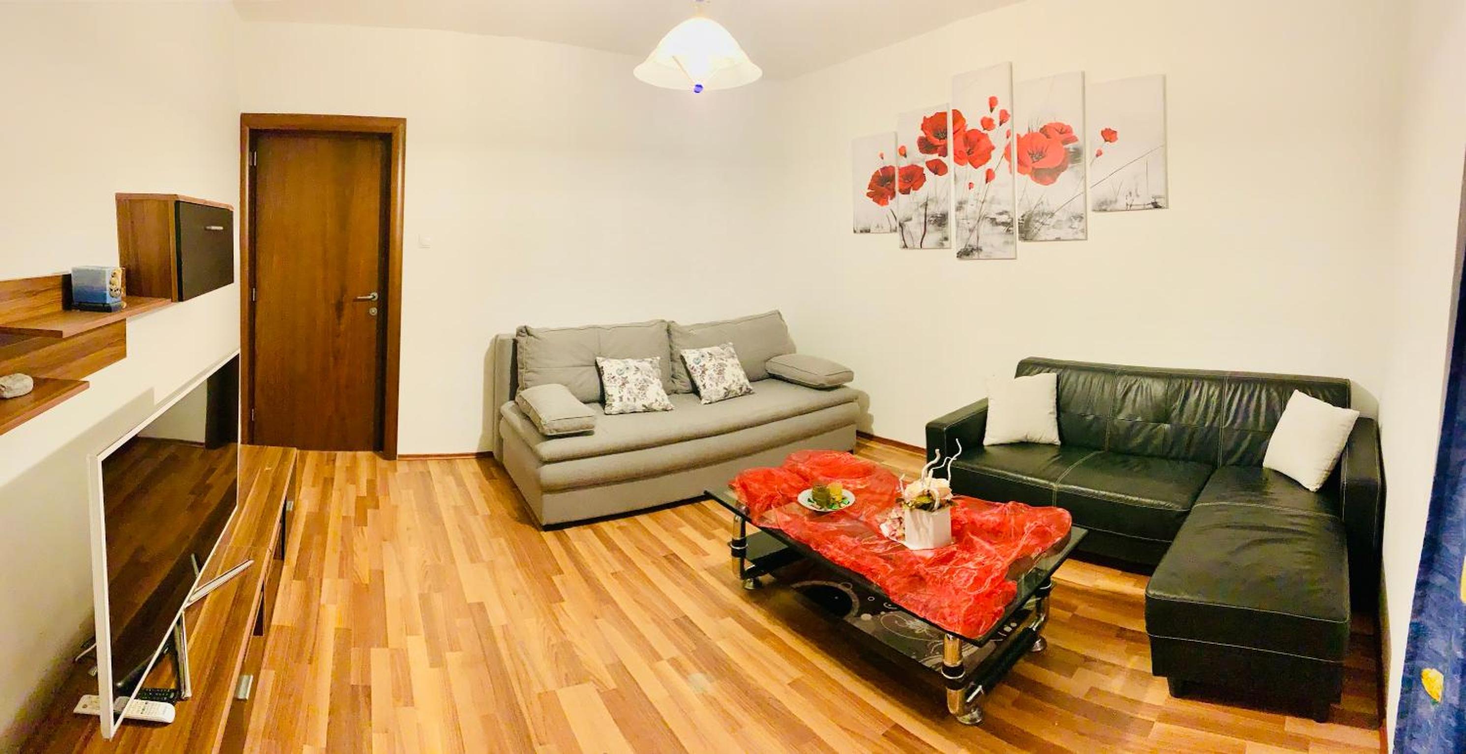 Two-Bedroom Apartment - Photo 6