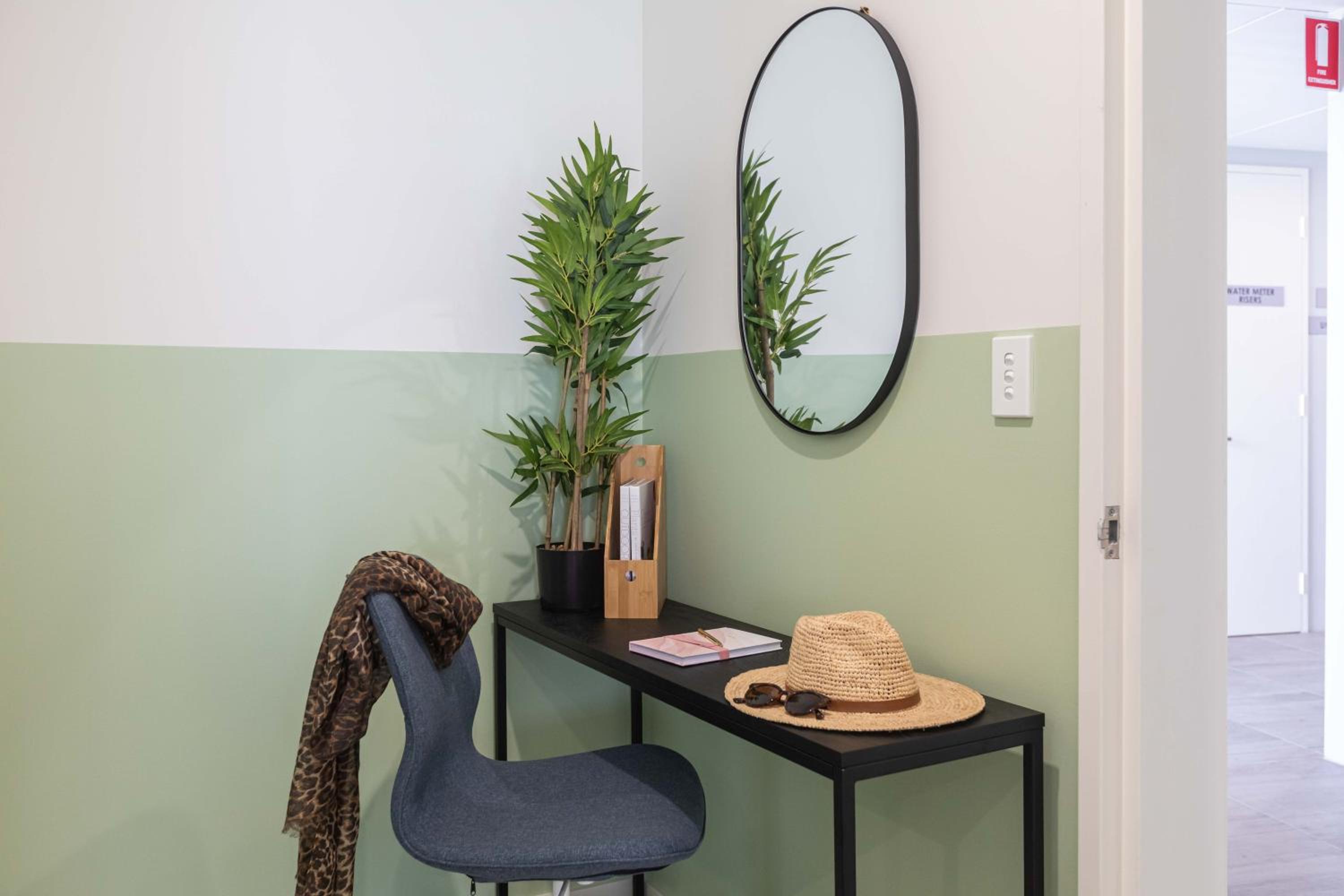 Superior Three-Bedroom Apartment - Photo 23