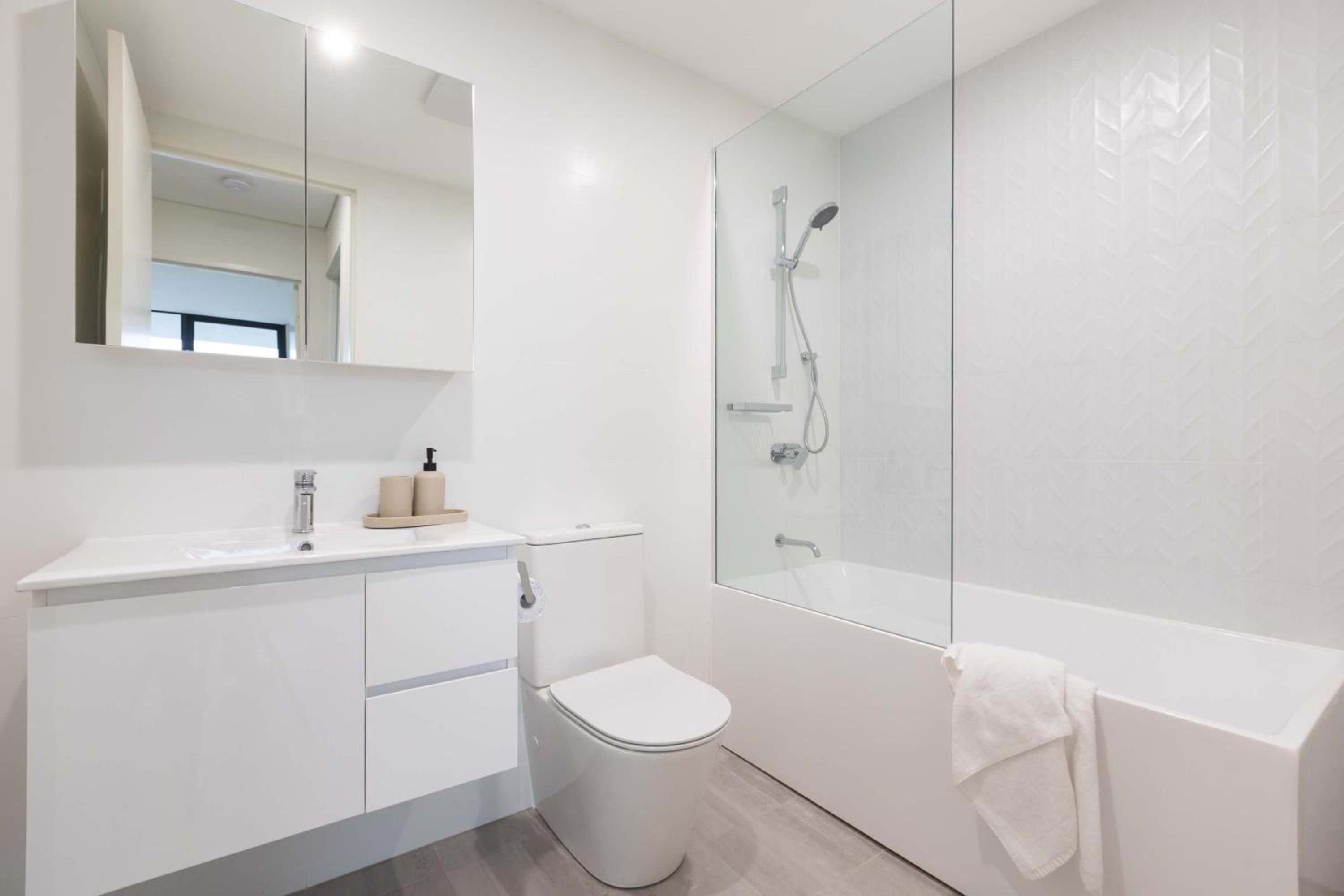 Premium Two-Bedroom Apartment - Photo 24