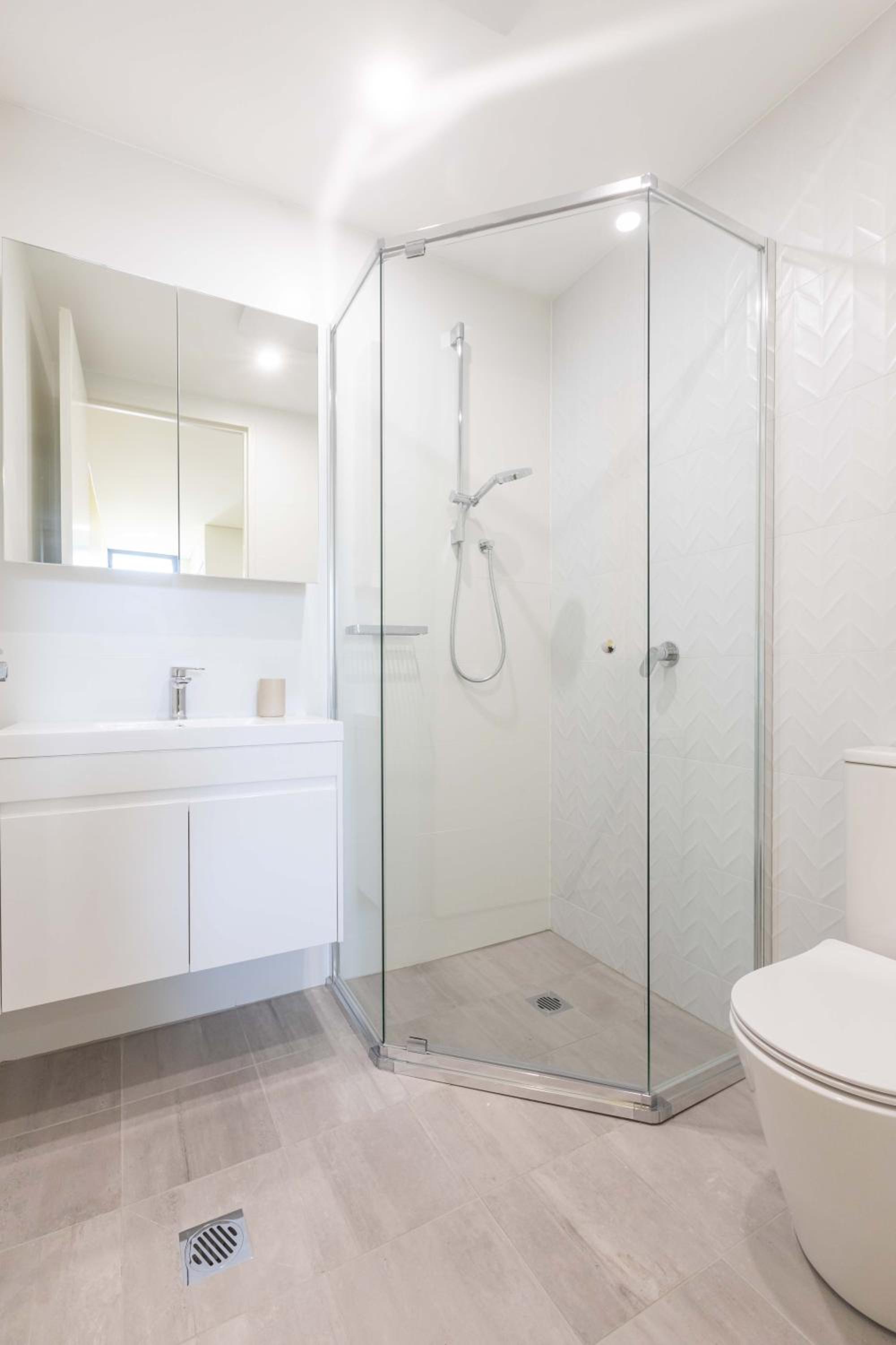 Premium Two-Bedroom Apartment - Photo 20