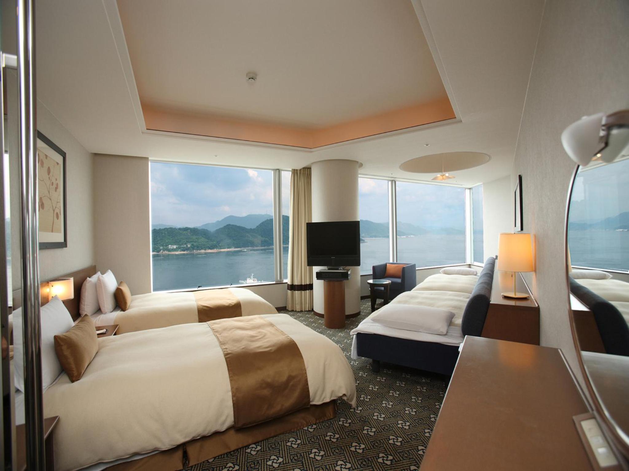 Standard Family Room with Miyajima speed boat ticket (one-way) - Non-Smoking