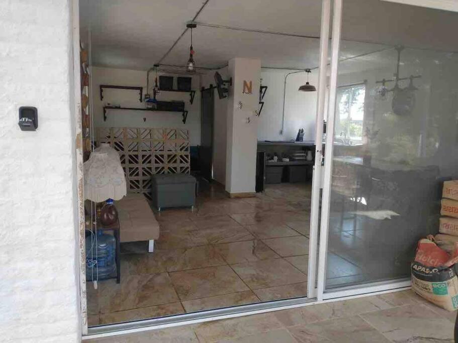 One-Bedroom House photo 3