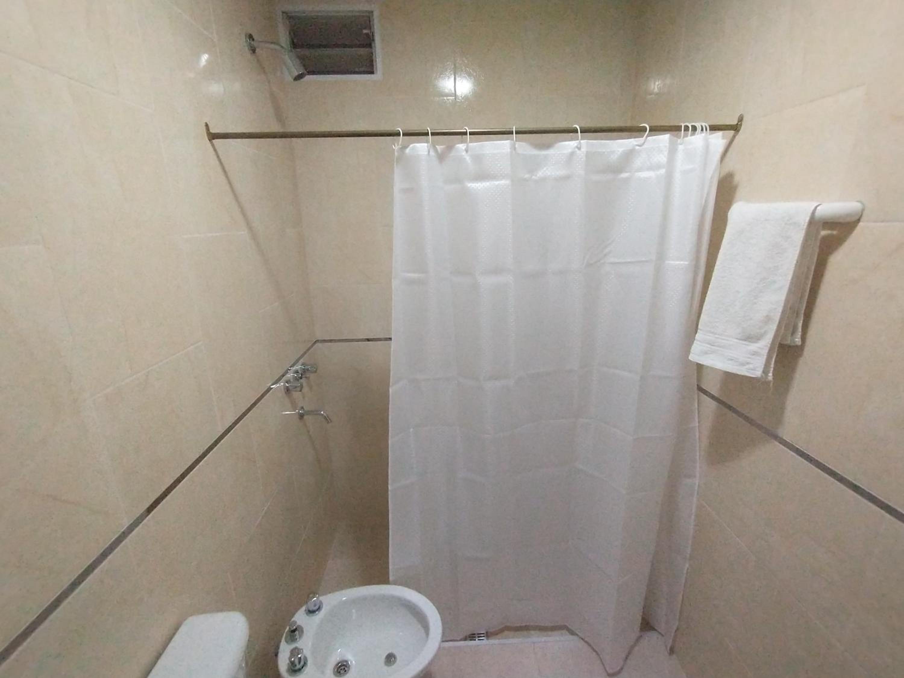 Deluxe Double or Twin Room photo 3
