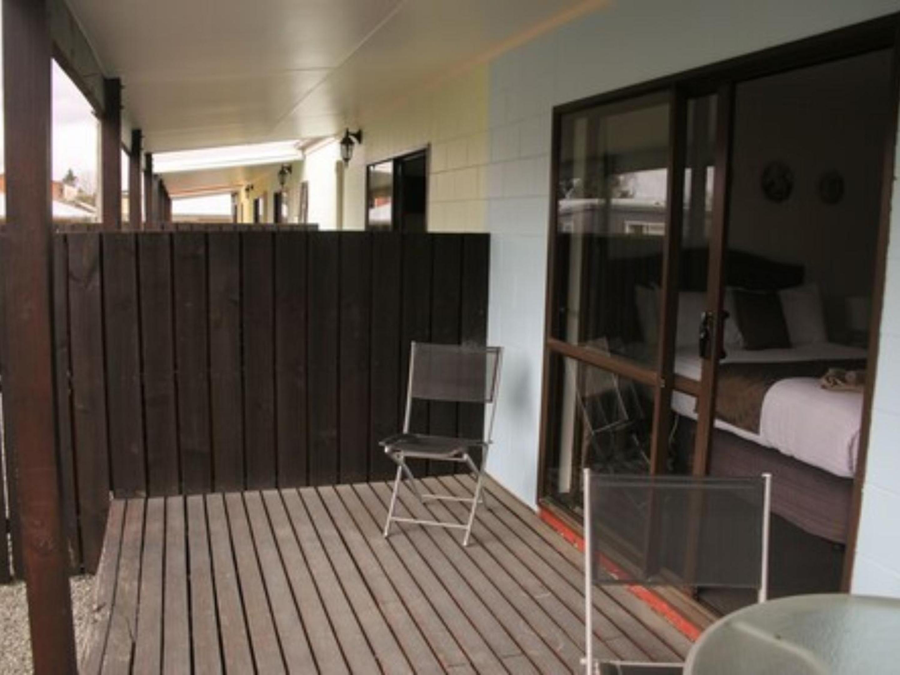 Queen Studio Unit photo 3
