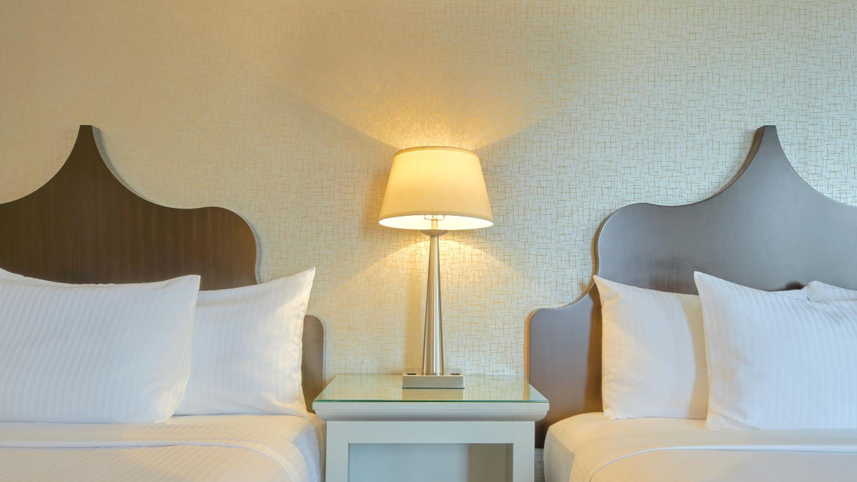 CHELSEA CLASSIC ROOM 2 QUEEN NON-SMOKING - Photo 3