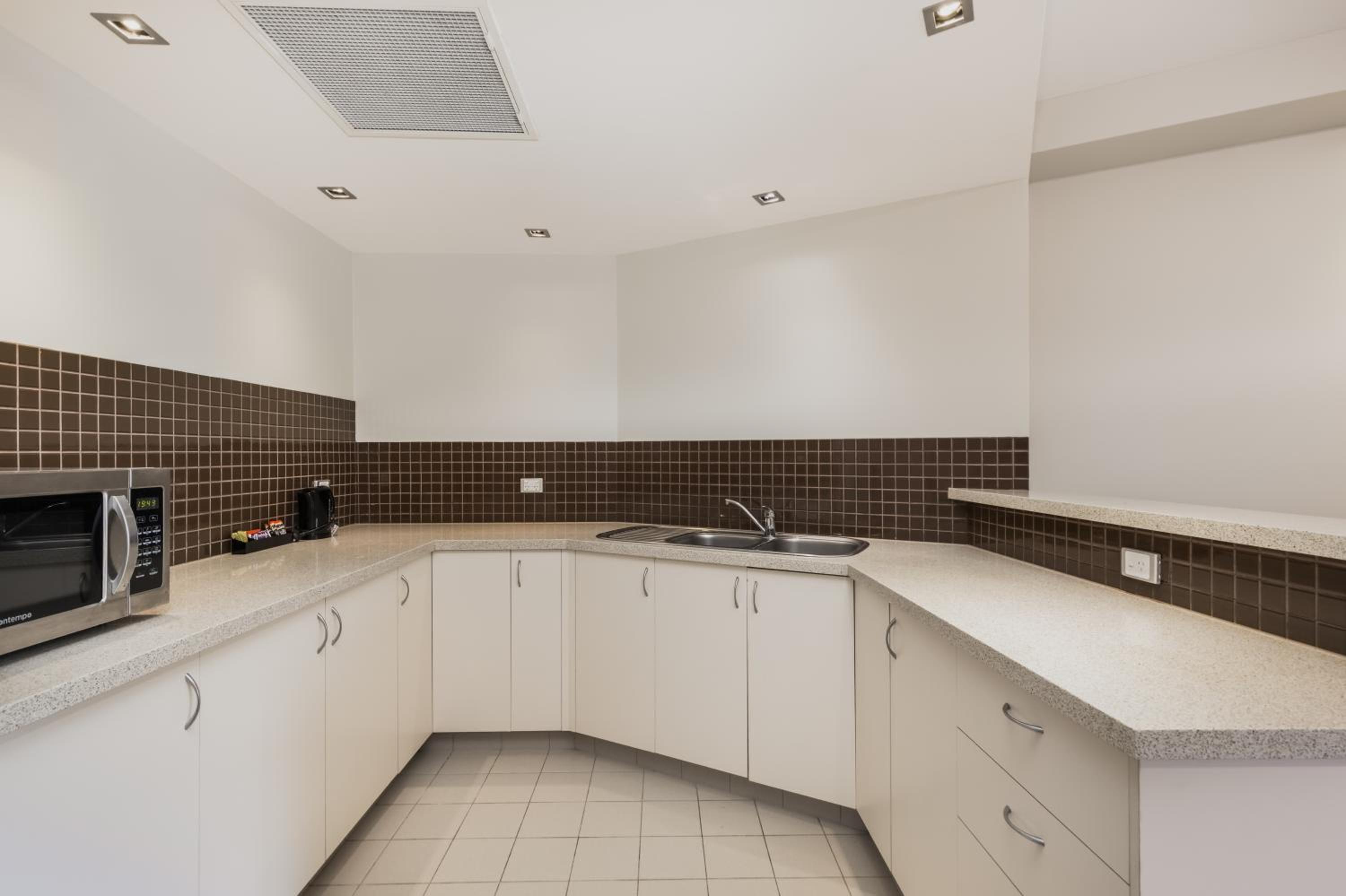 Superior Suite  - Photo 9
