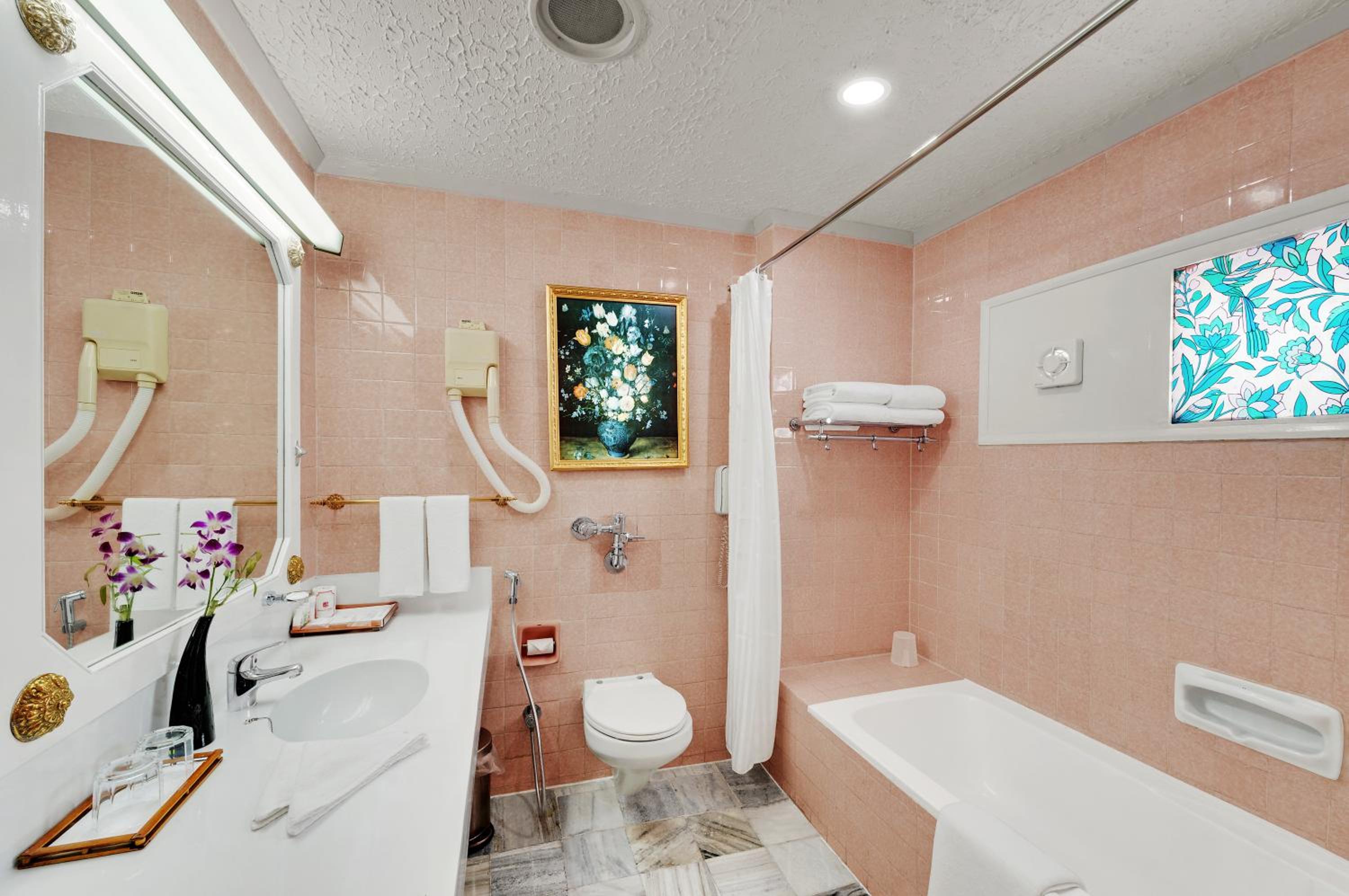 Executive Room - Photo 7