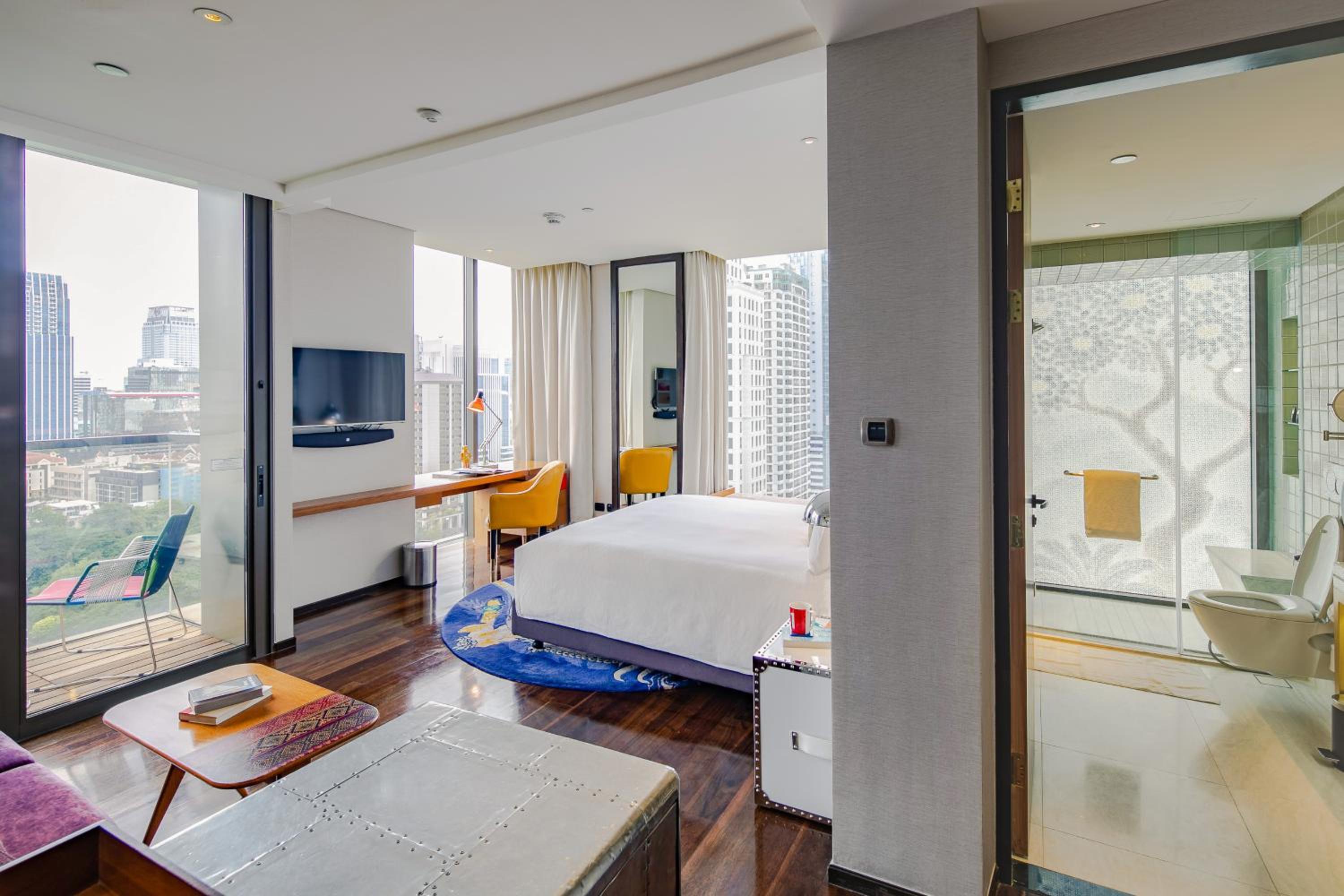 Standard Corner King Room with Balcony and Garden View