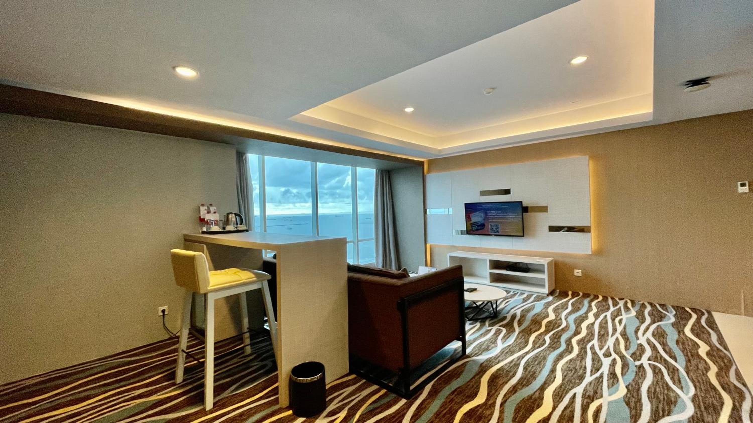 Executive Suite photo 3
