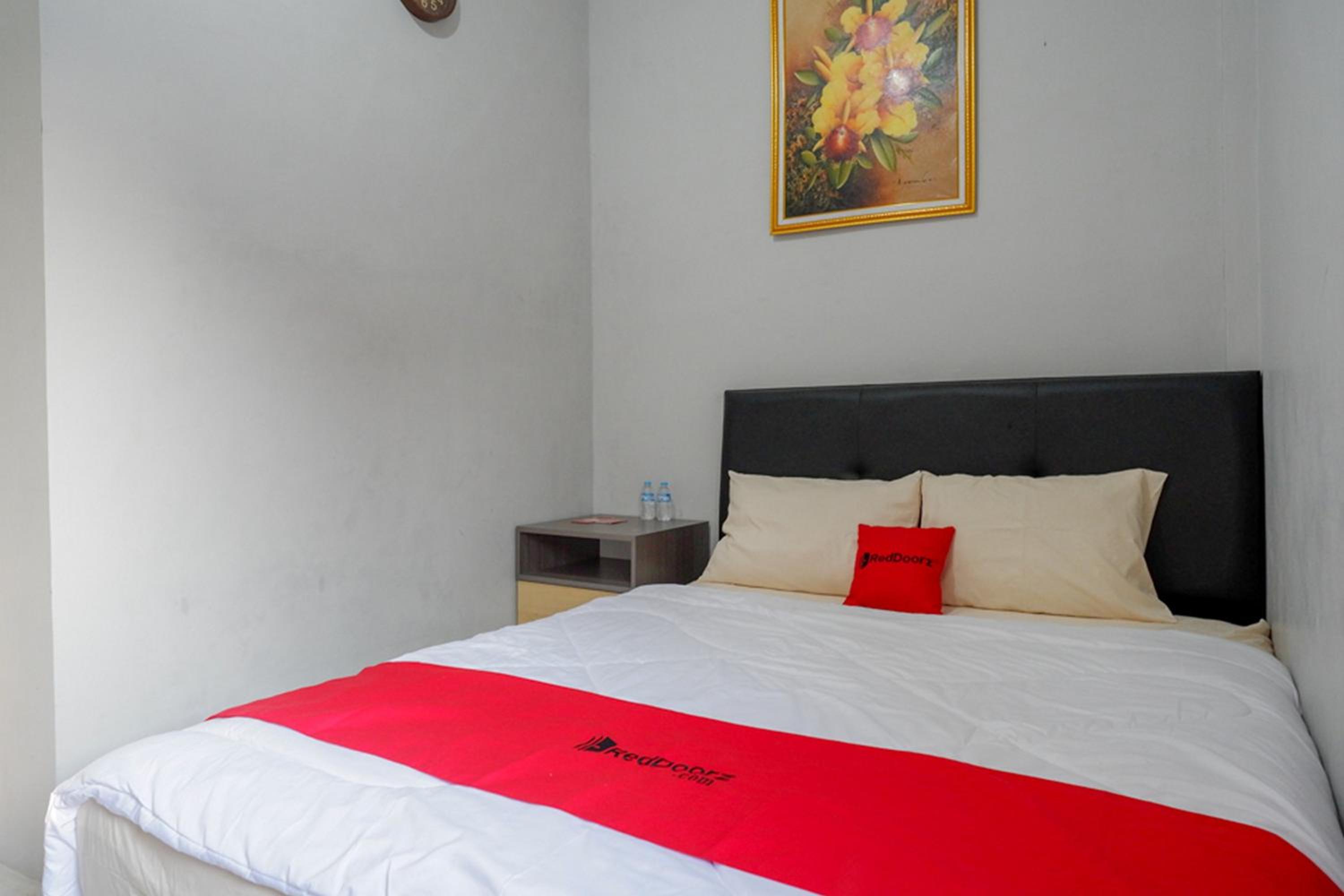 Standard Double Room - Photo 2