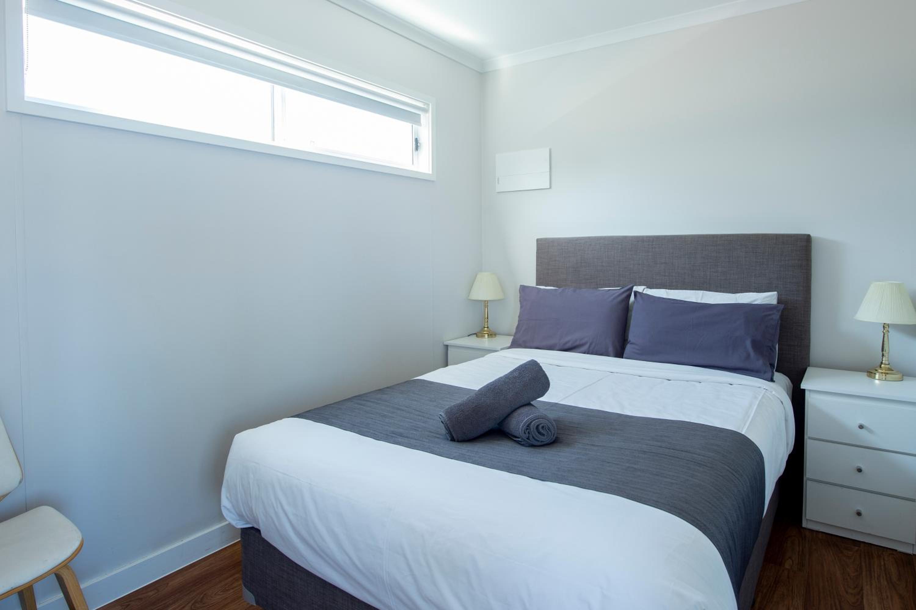 Two Bedroom Deluxe Unit - Photo 6