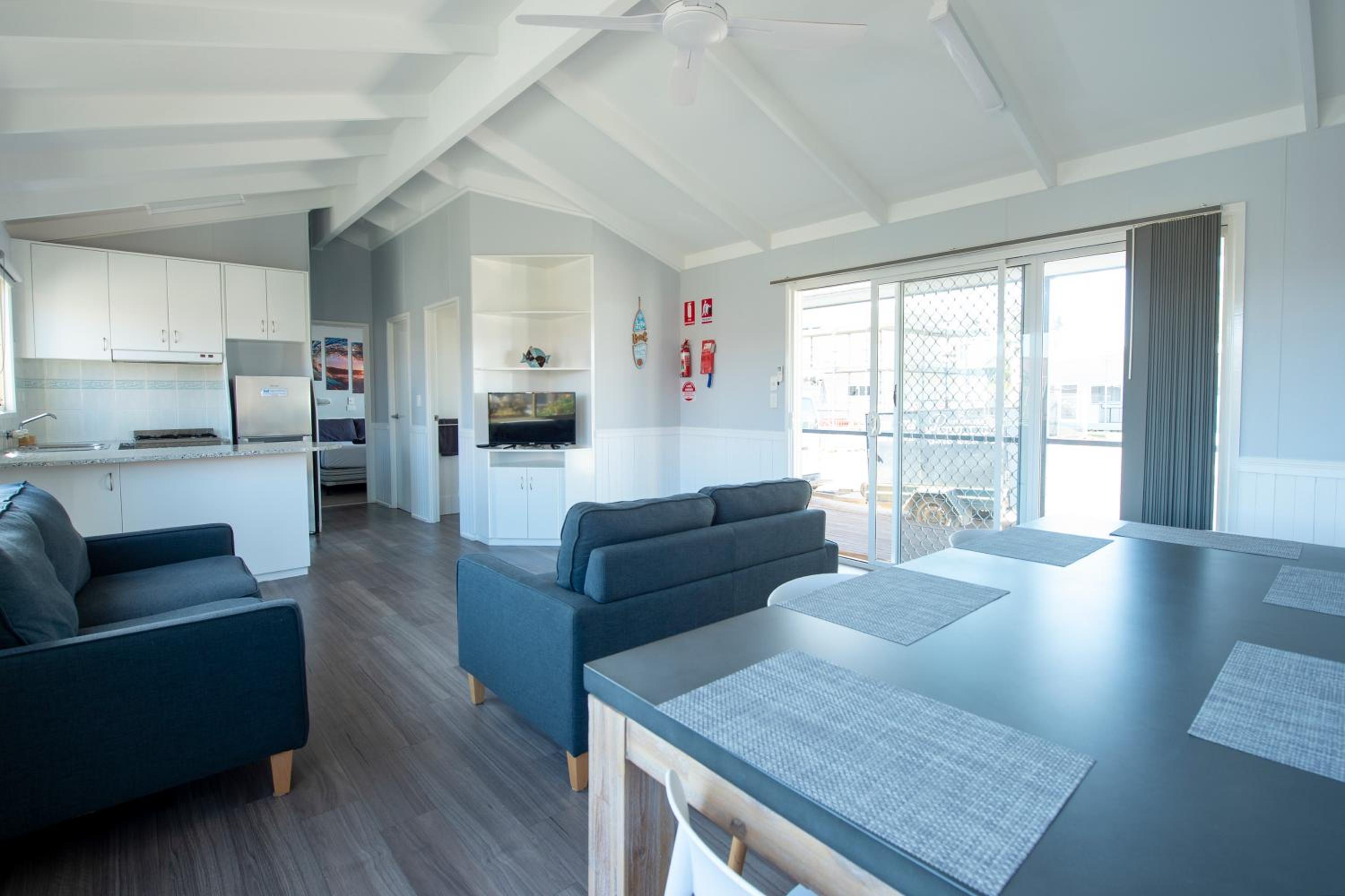 Standard Family Room - Photo 10