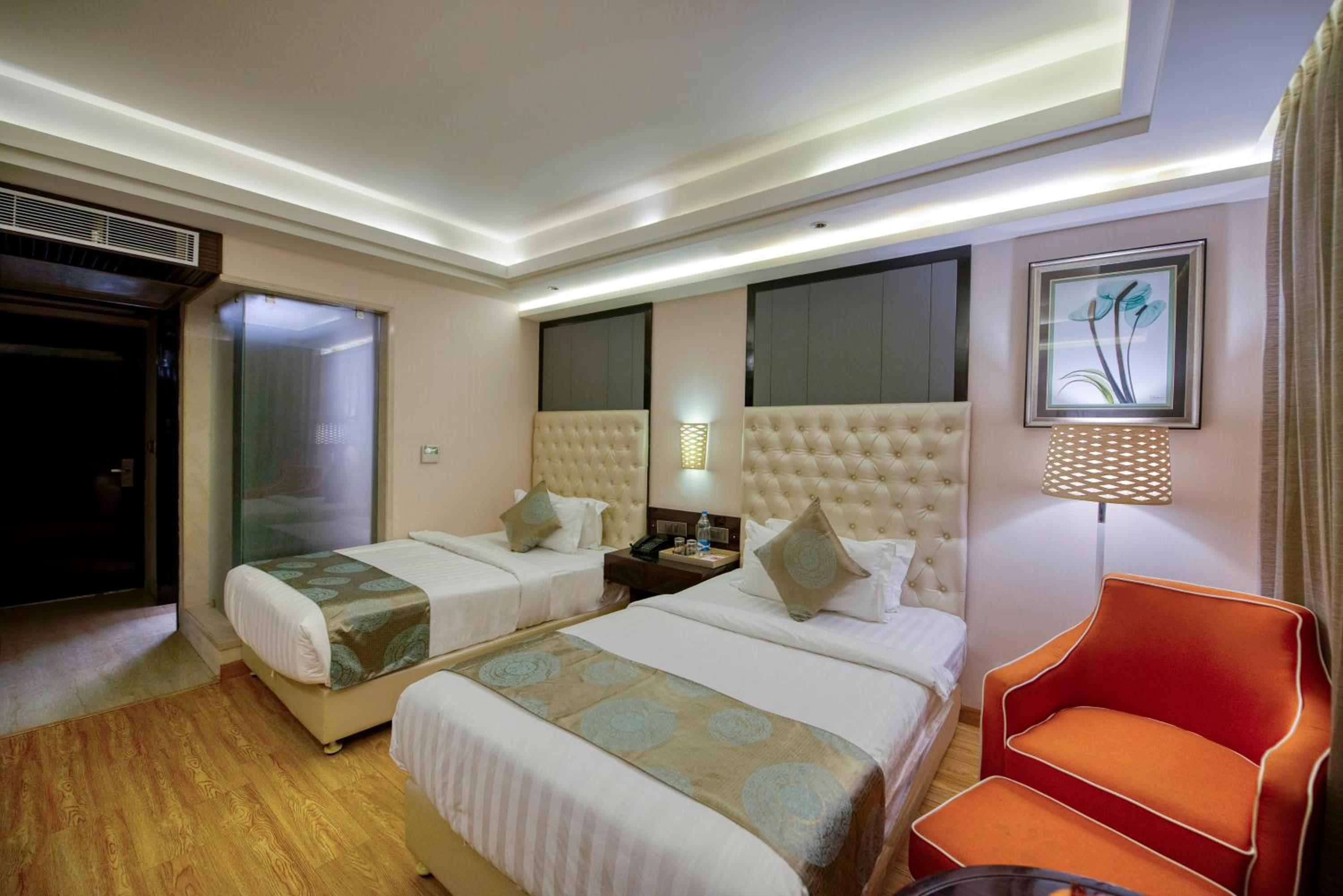 Deluxe Room - Photo 3