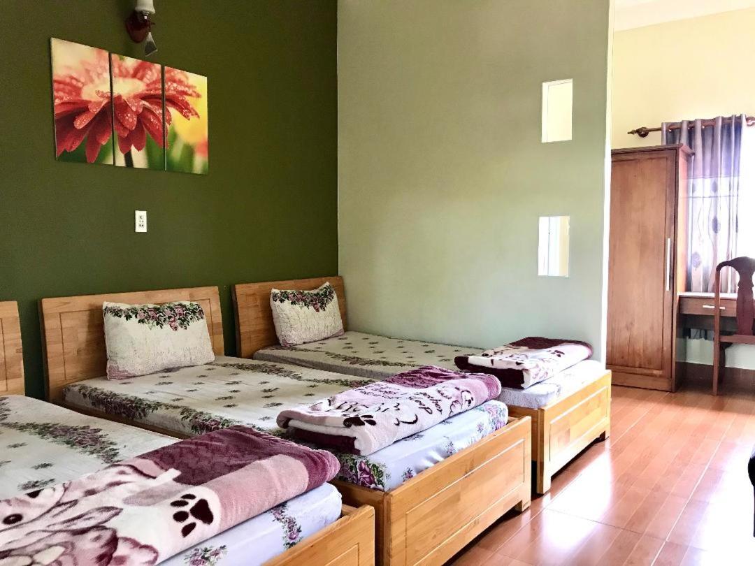 Triple Room with Garden View photo 2