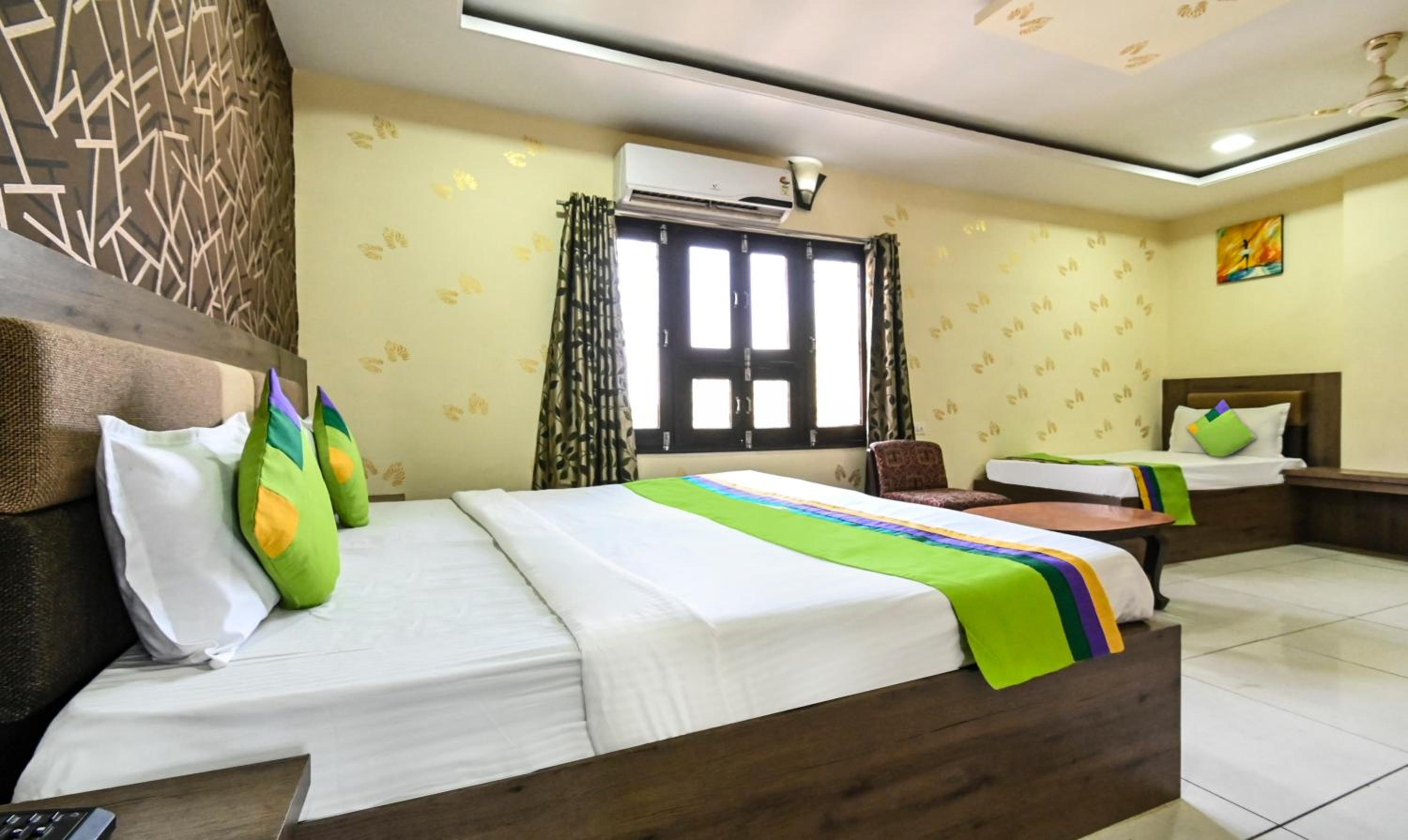 Deluxe Double Room photo 2