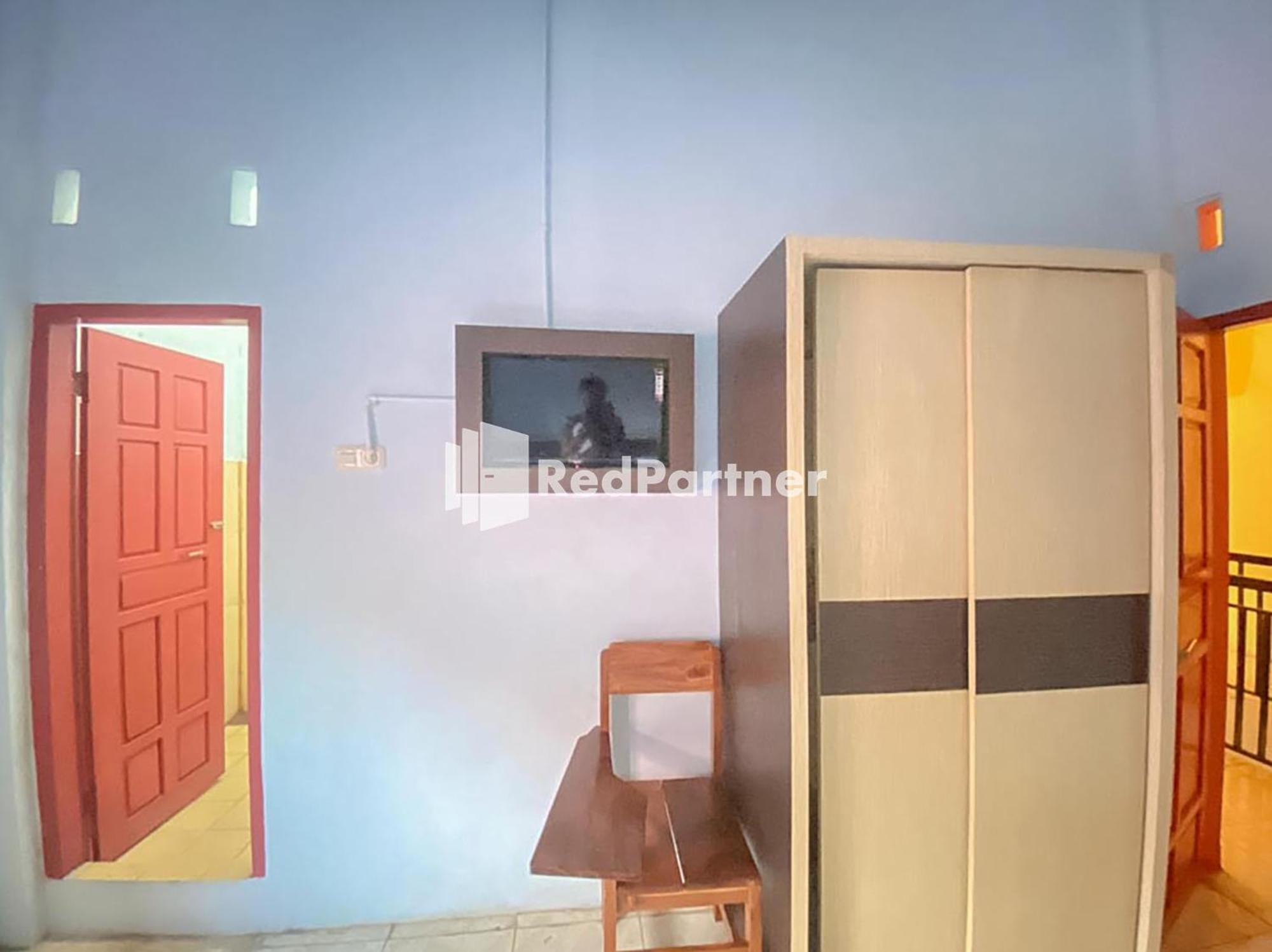 Twin Room - Photo 1