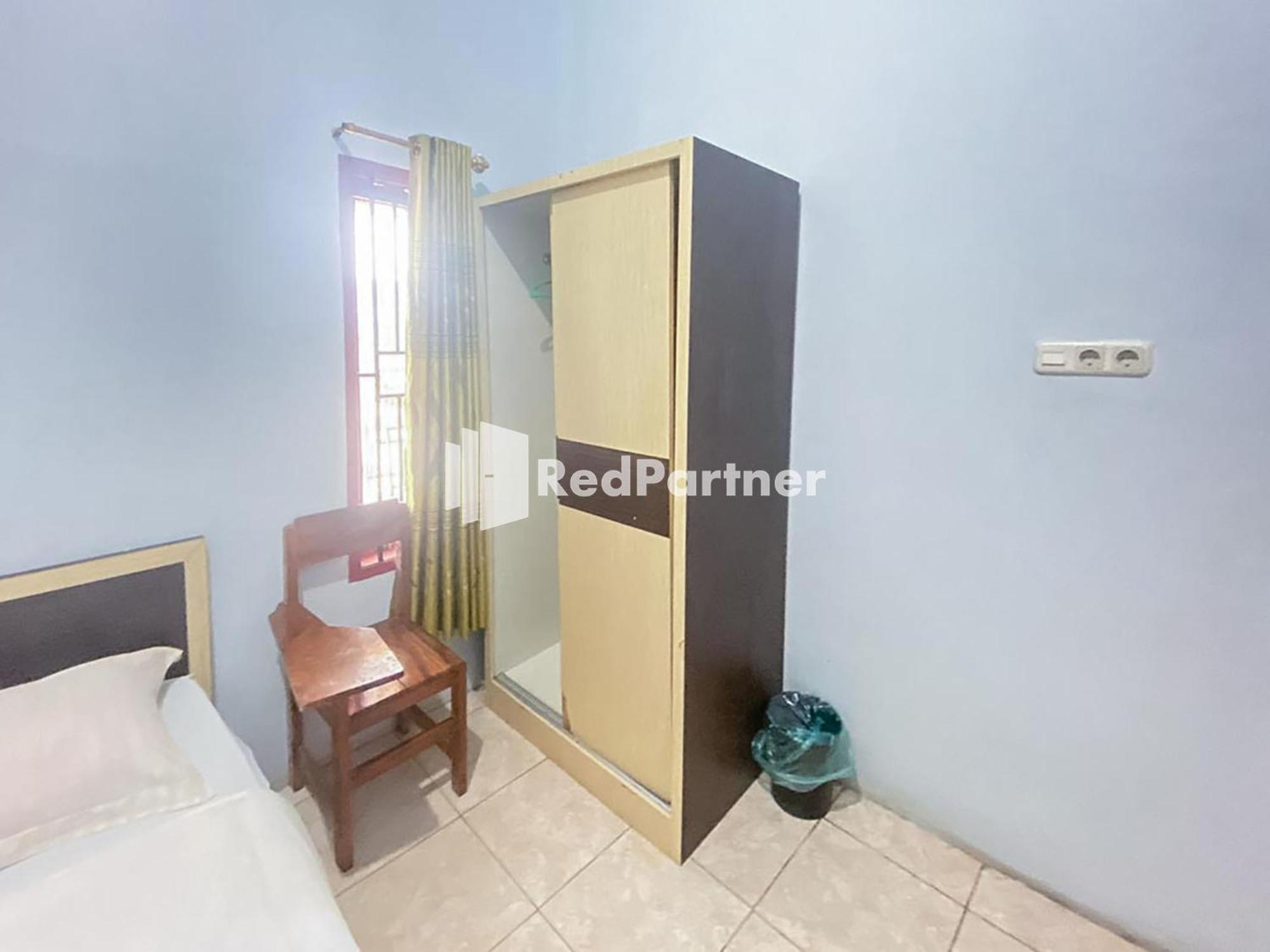 Standard Double Room - Photo 4