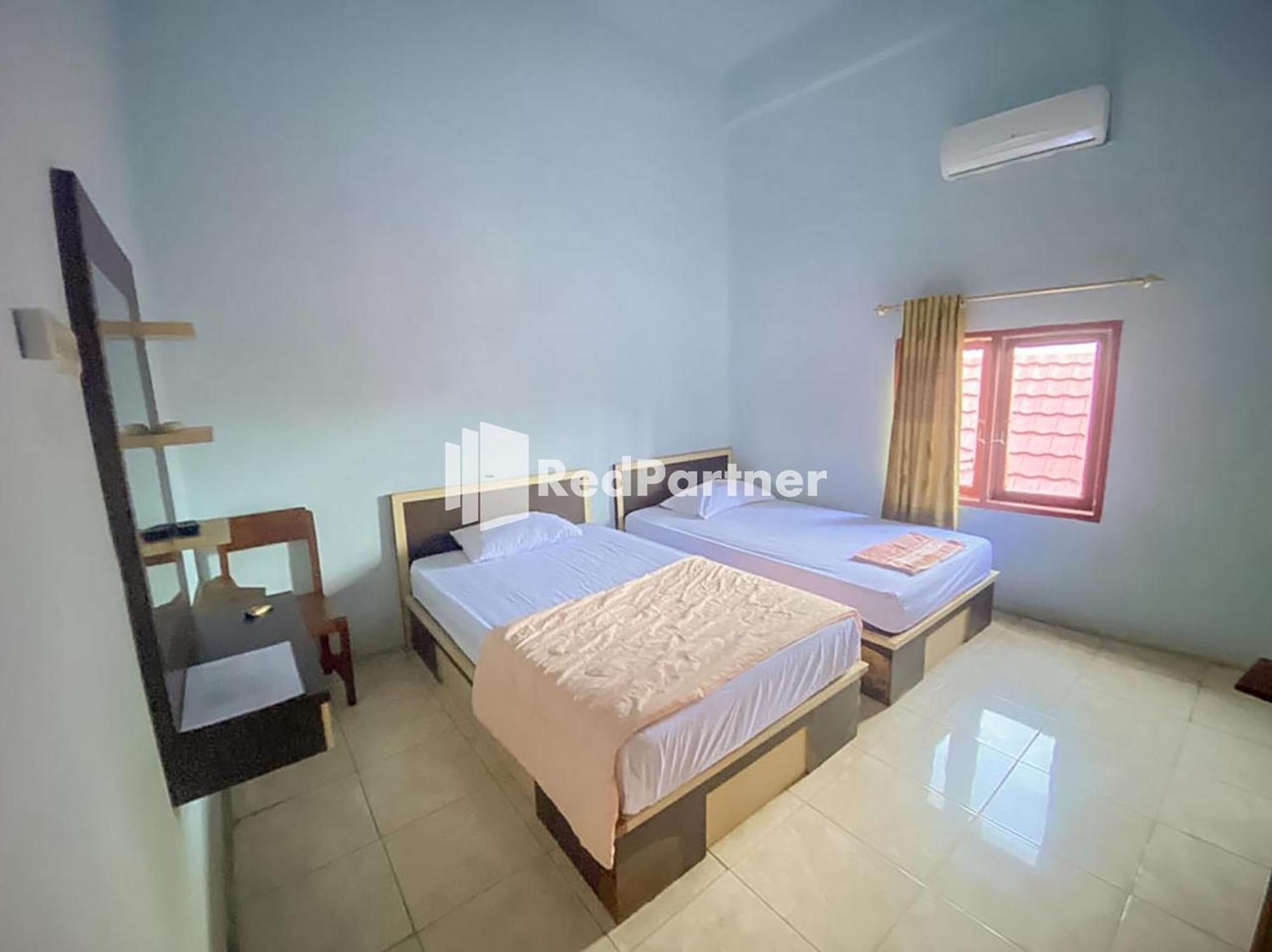 Twin Room - Photo 3
