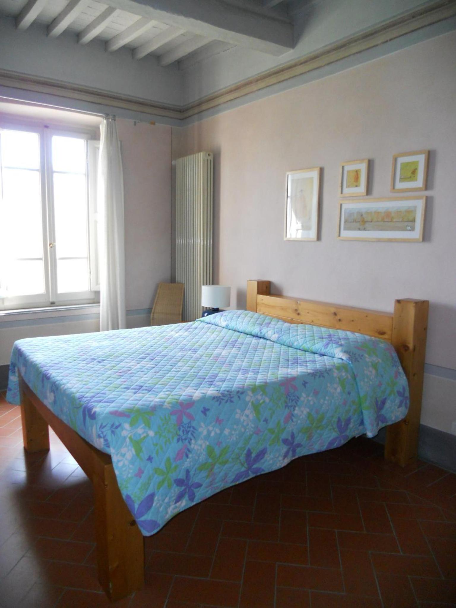 Four-Bedroom House photo 1