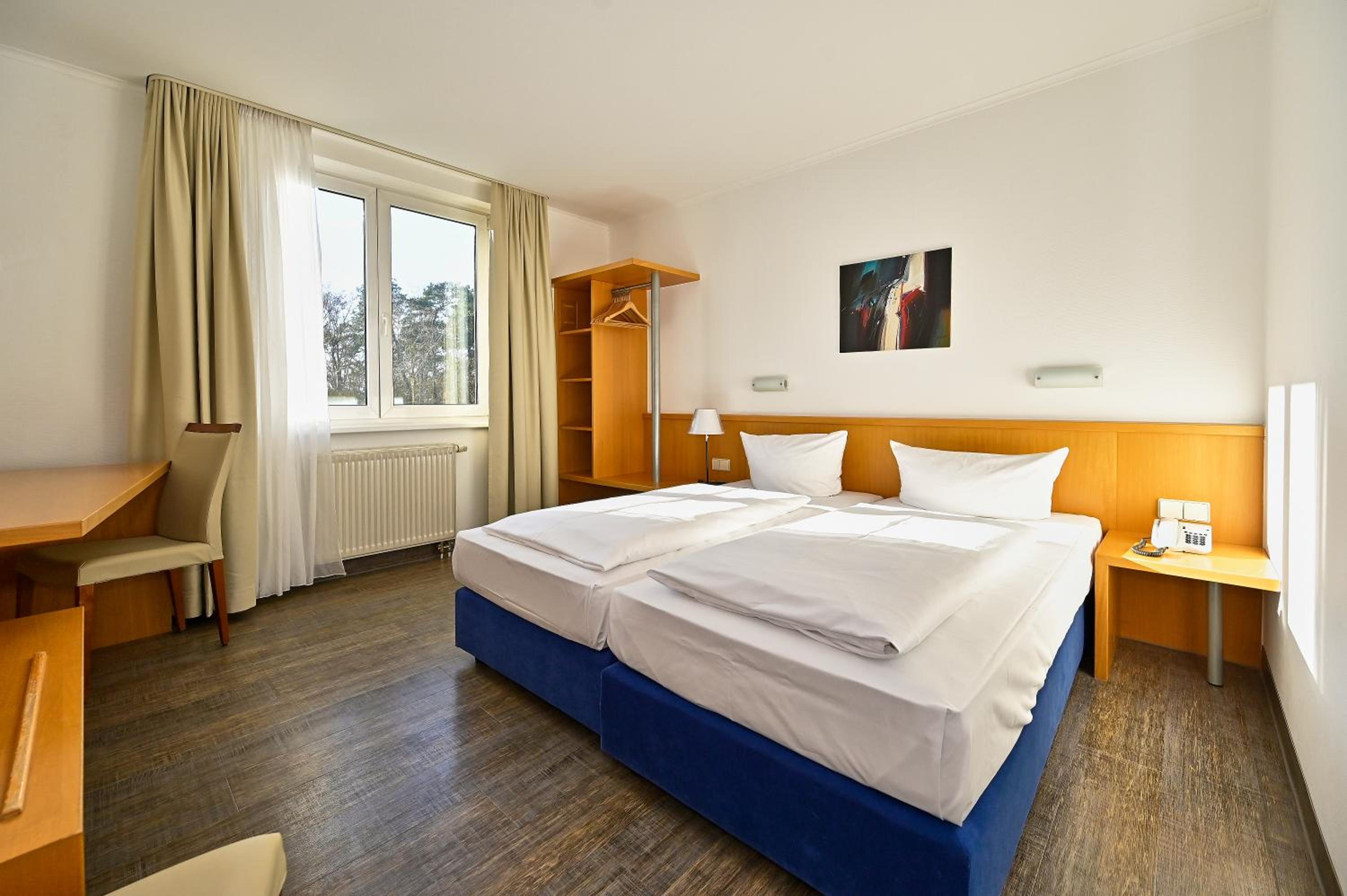 Standard  Double Room - Photo 4