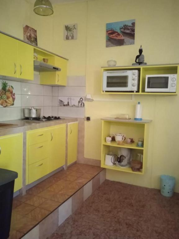 One-Bedroom House photo 2