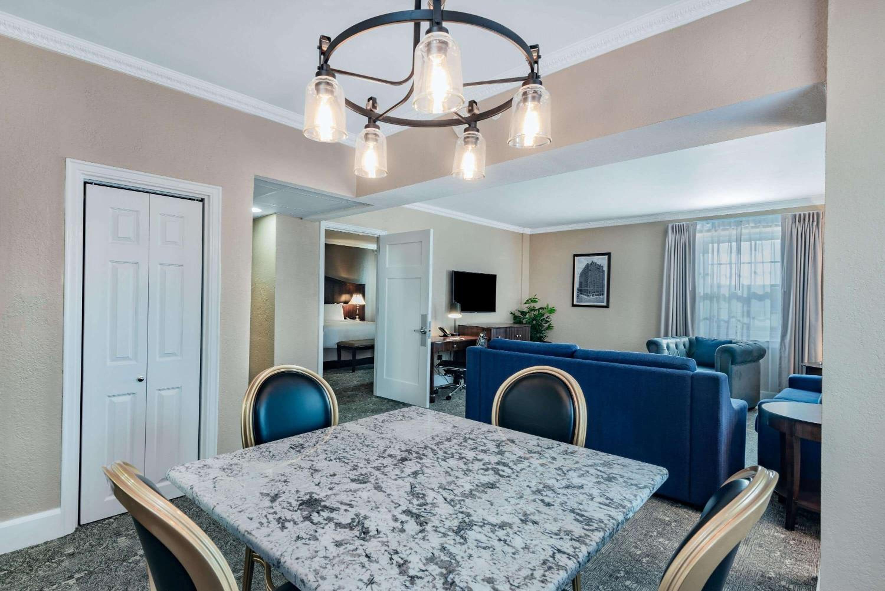 Two-Bedroom Luxury Suite with One King Bed and One Queen Bed - Photo 2